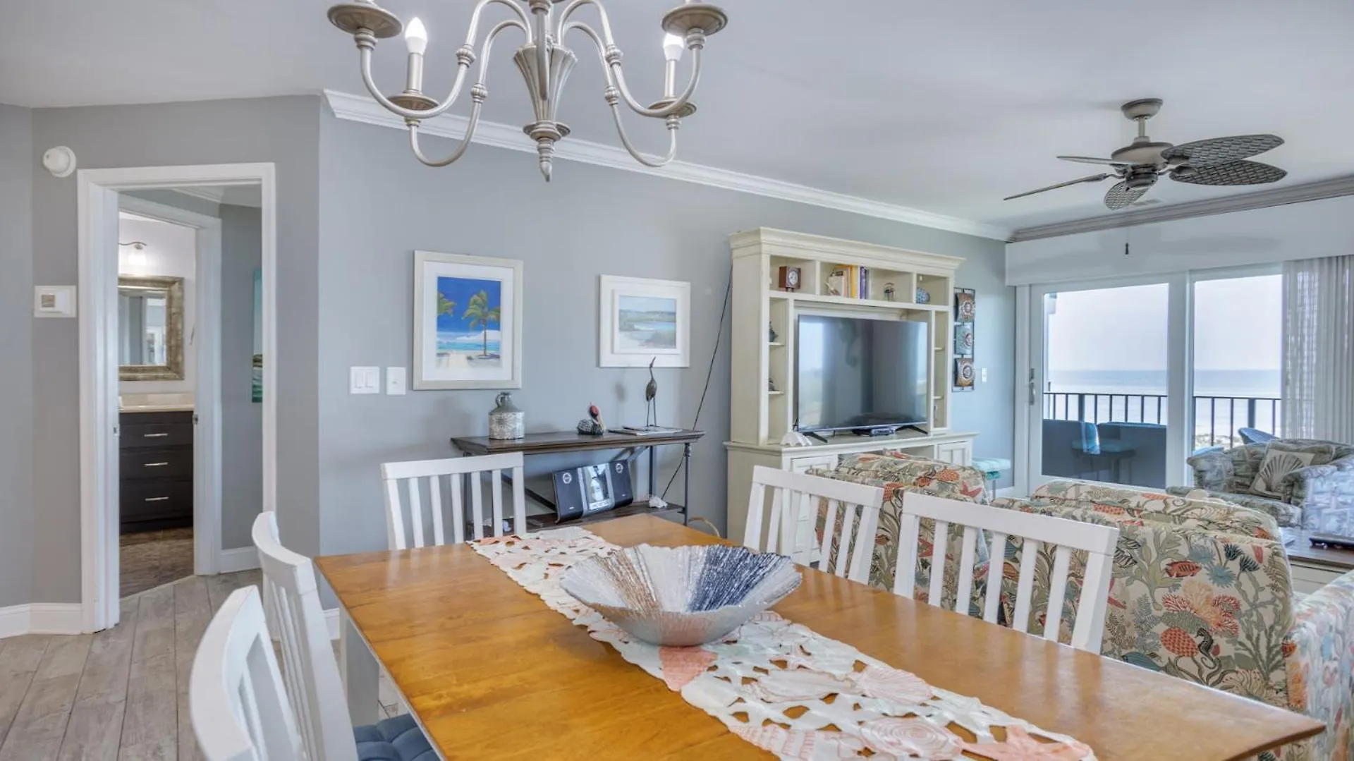 Oceanfront, Private Balcony, Complex Pool Villa Hilton Head Island