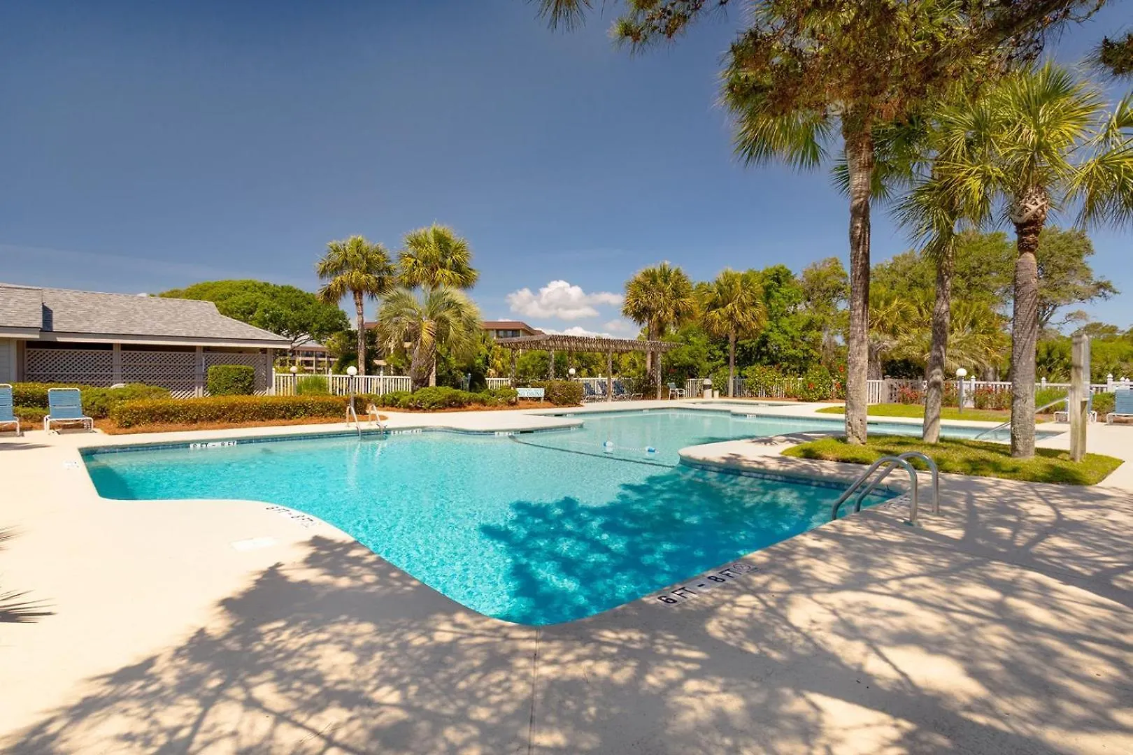 Oceanfront, Private Balcony, Complex Pool * Hilton Head Island