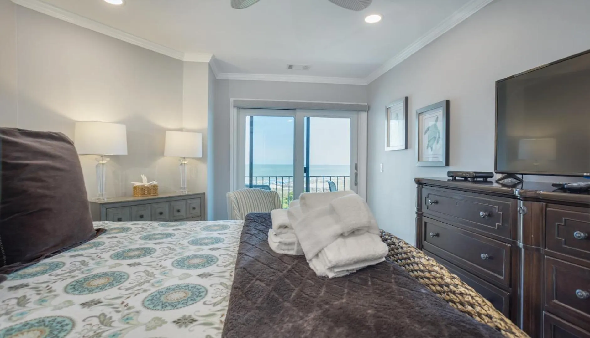 Ocean Views, Private Balcony, Hilton Head Island