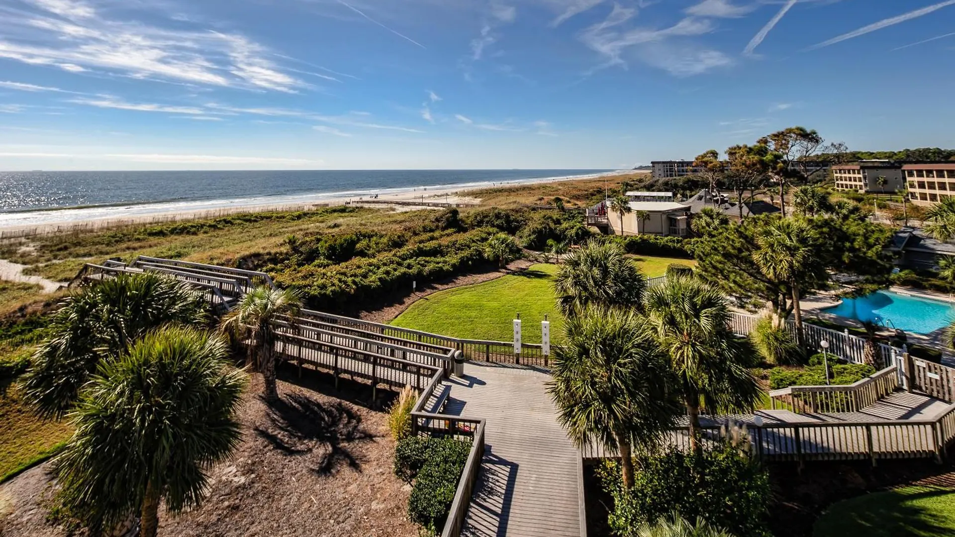 Ocean Views, Bikes, Private Balcony *