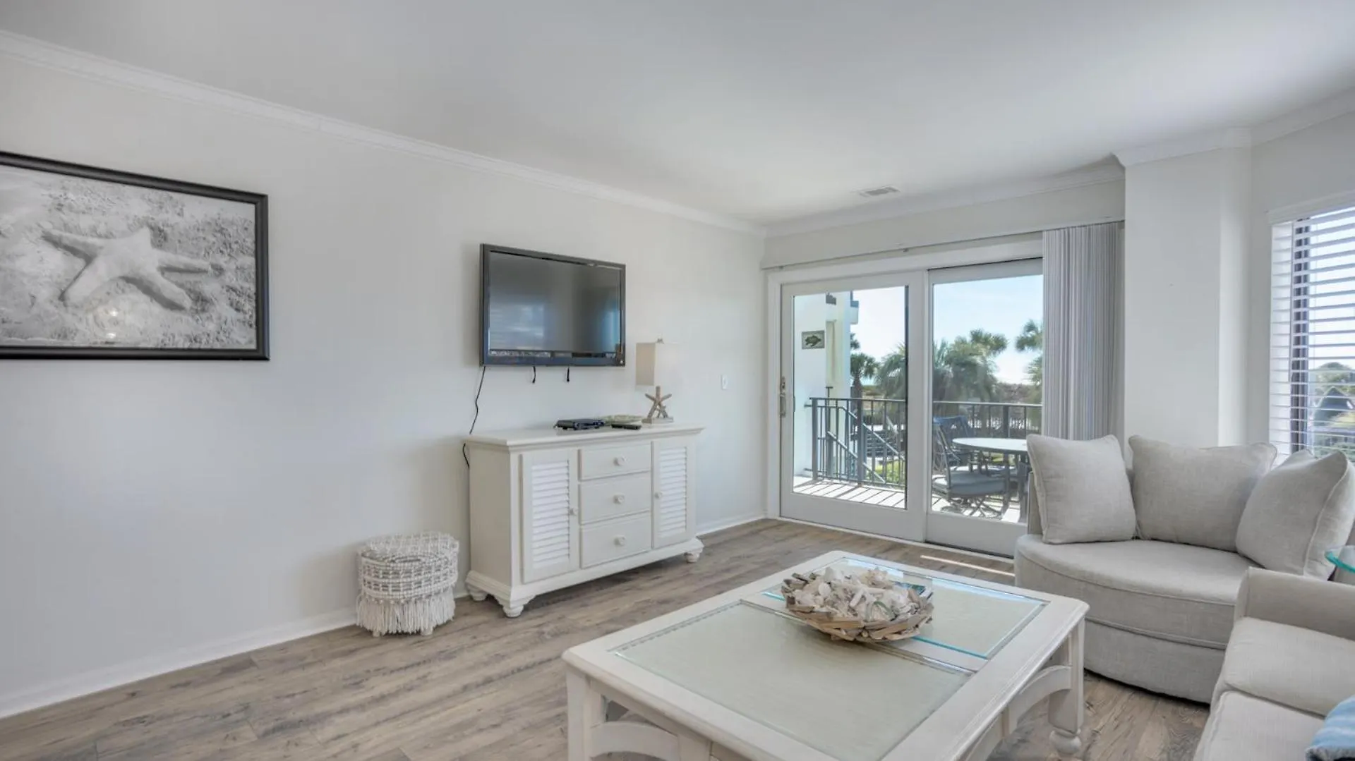 Beachfront, Pool, Open Layout Villa Hilton Head Island