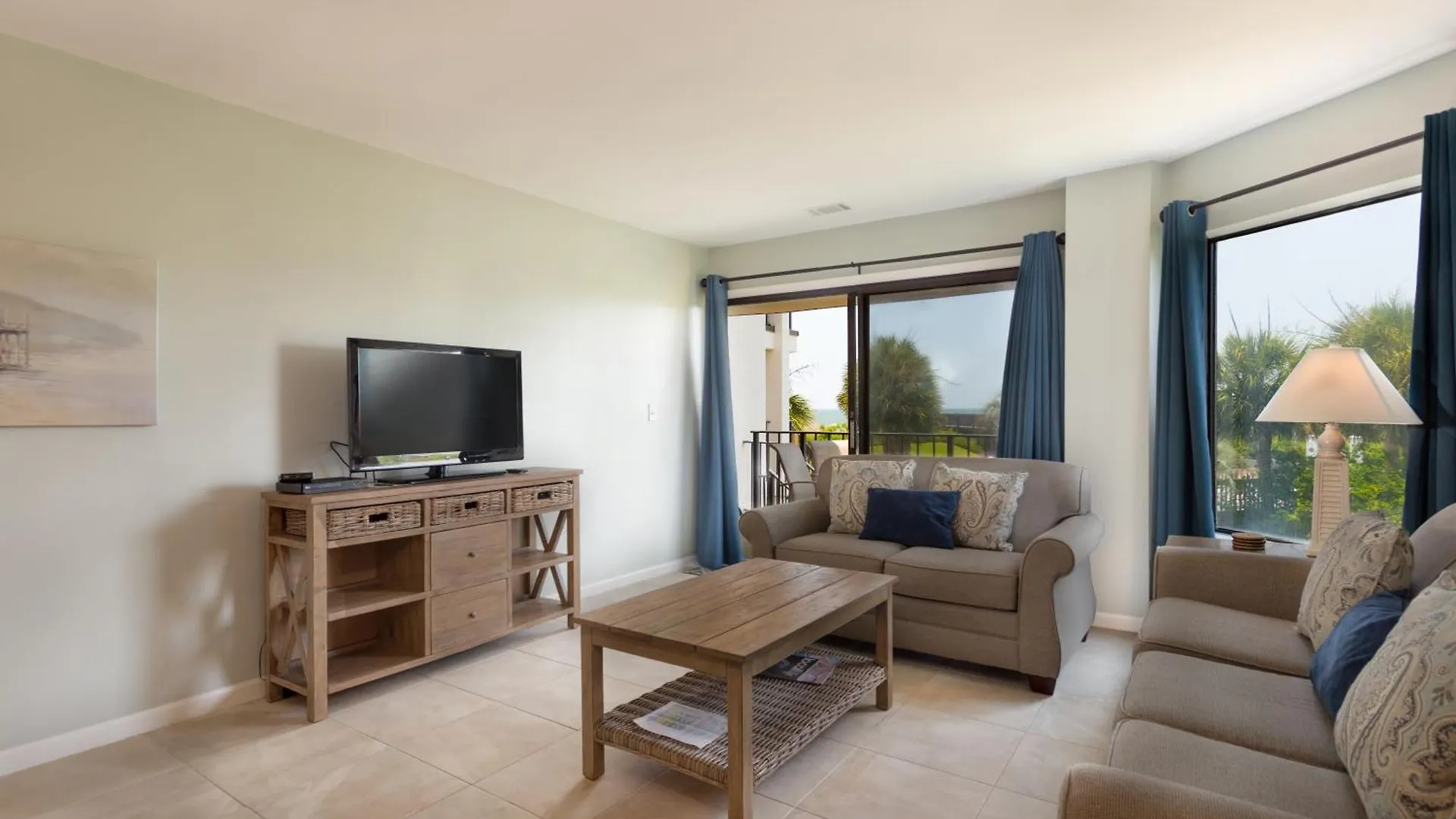 Villa Getaway, First Floor, Pool