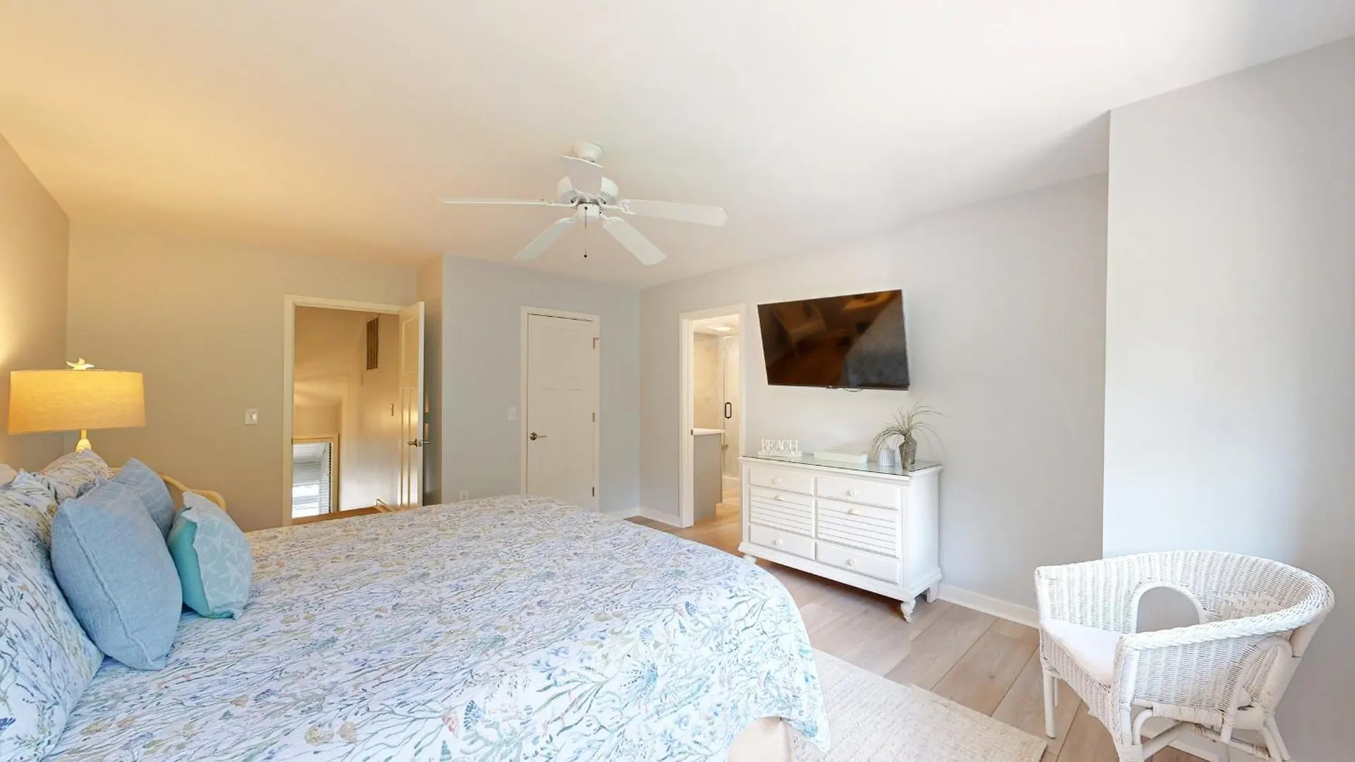 213 Turnberry Village *