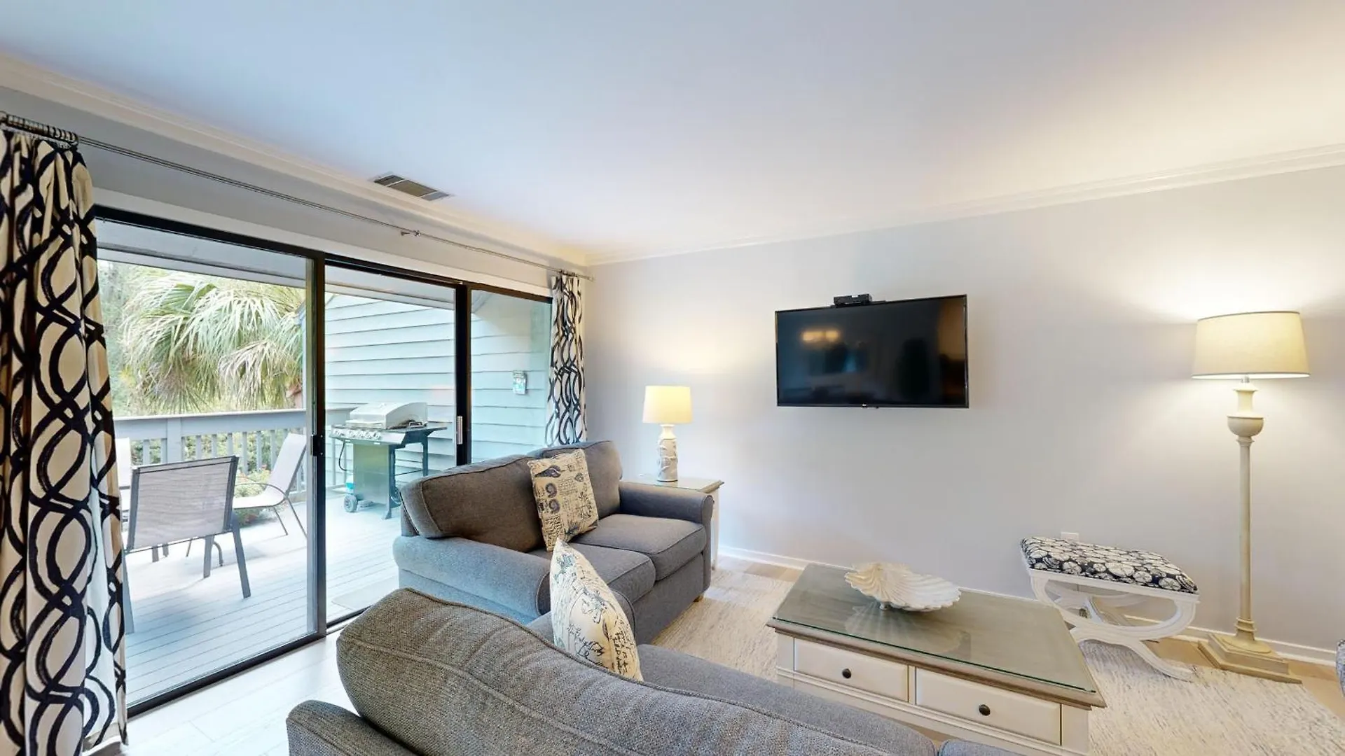 213 Turnberry Village *