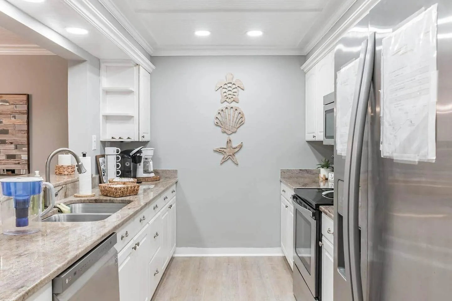 Big W Luxe Steps From Forest Holiday home *