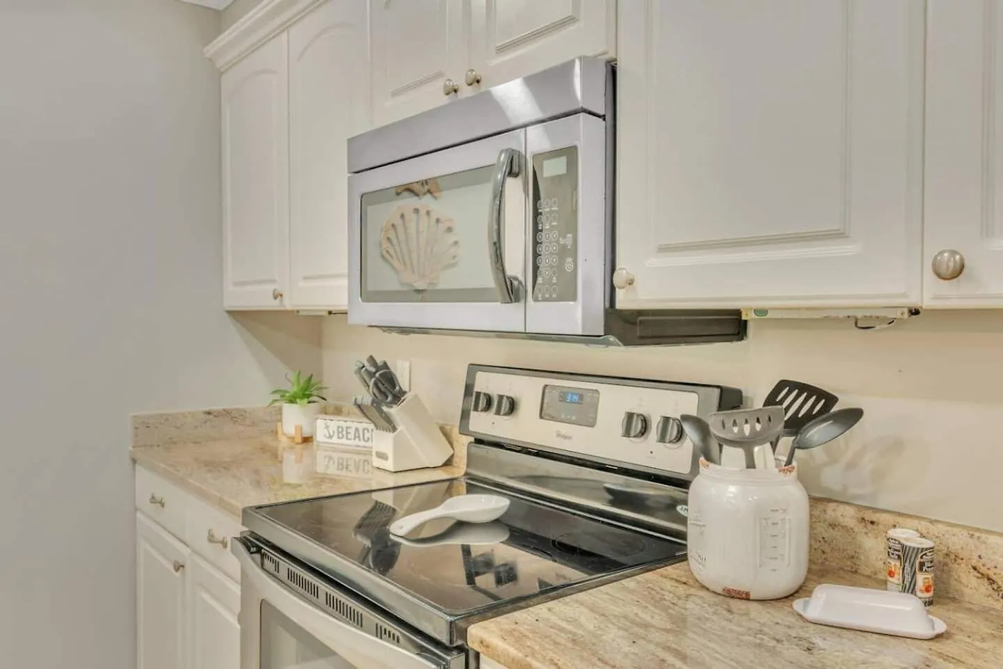 Big W Luxe Steps From Forest * Hilton Head Island