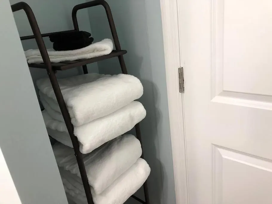 Apartment Flip Flop Paradise-steps To The Sand! Free Bikes Hilton Head Island
