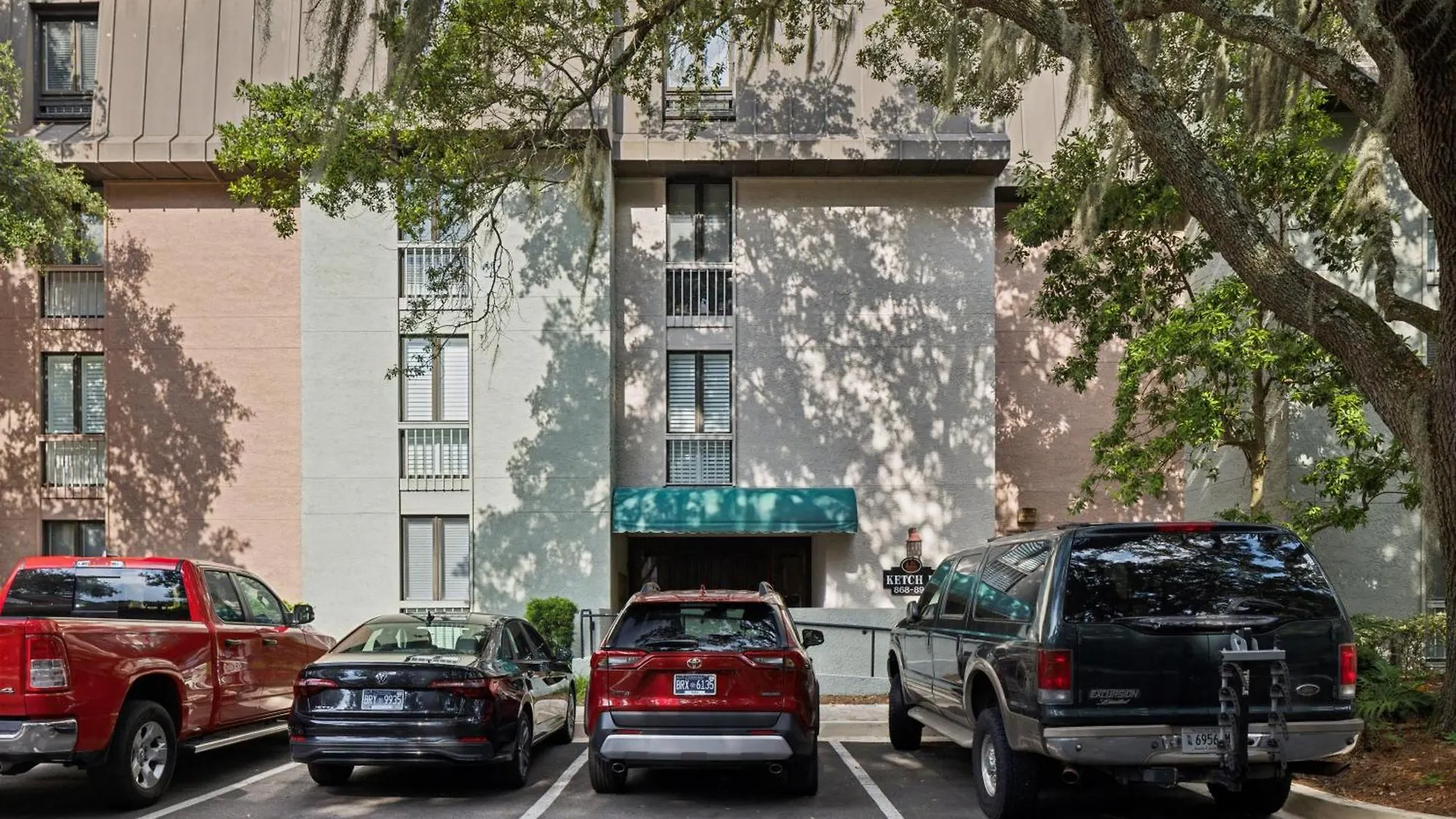 891 Ketch Court