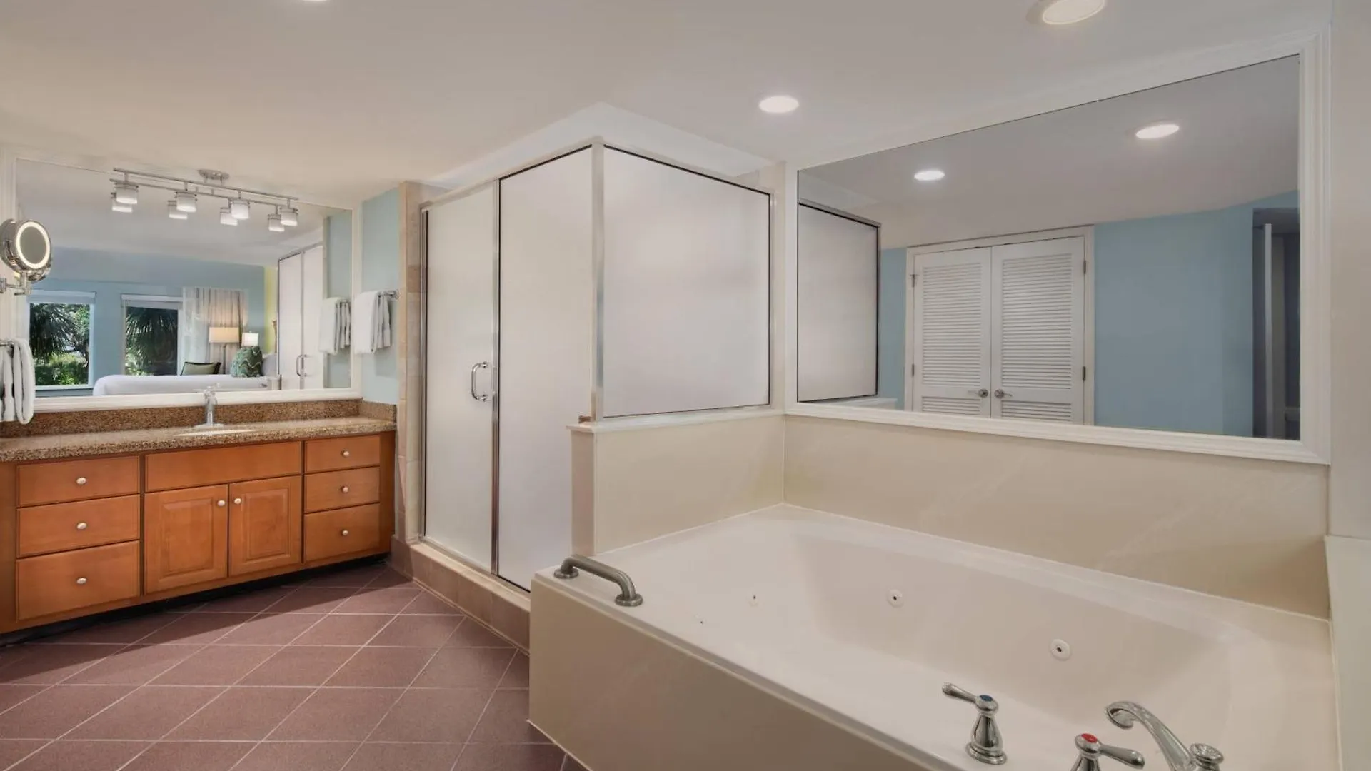 Marriott's Harbour Point And Sunset Pointe At Shelter Cove Hotel 3*