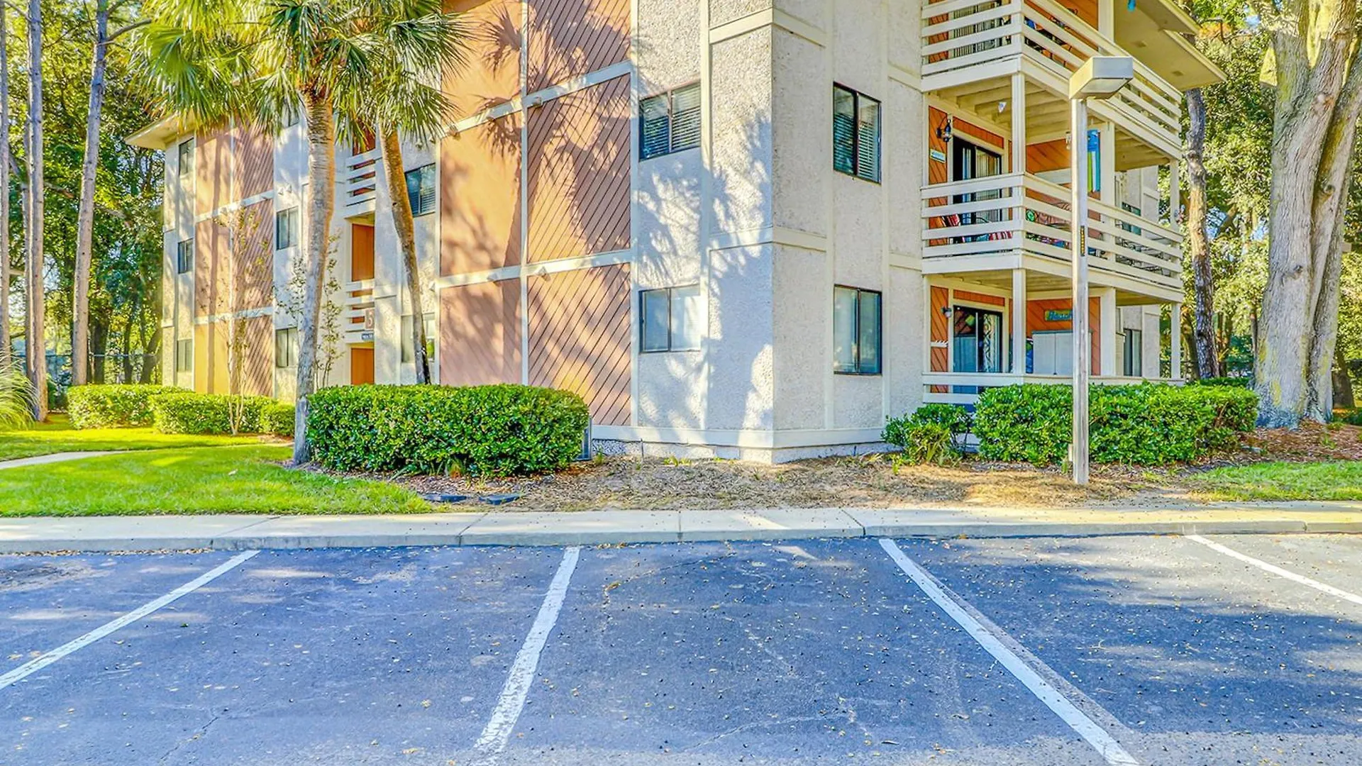 Apartment Fiddlers Cove 20l *