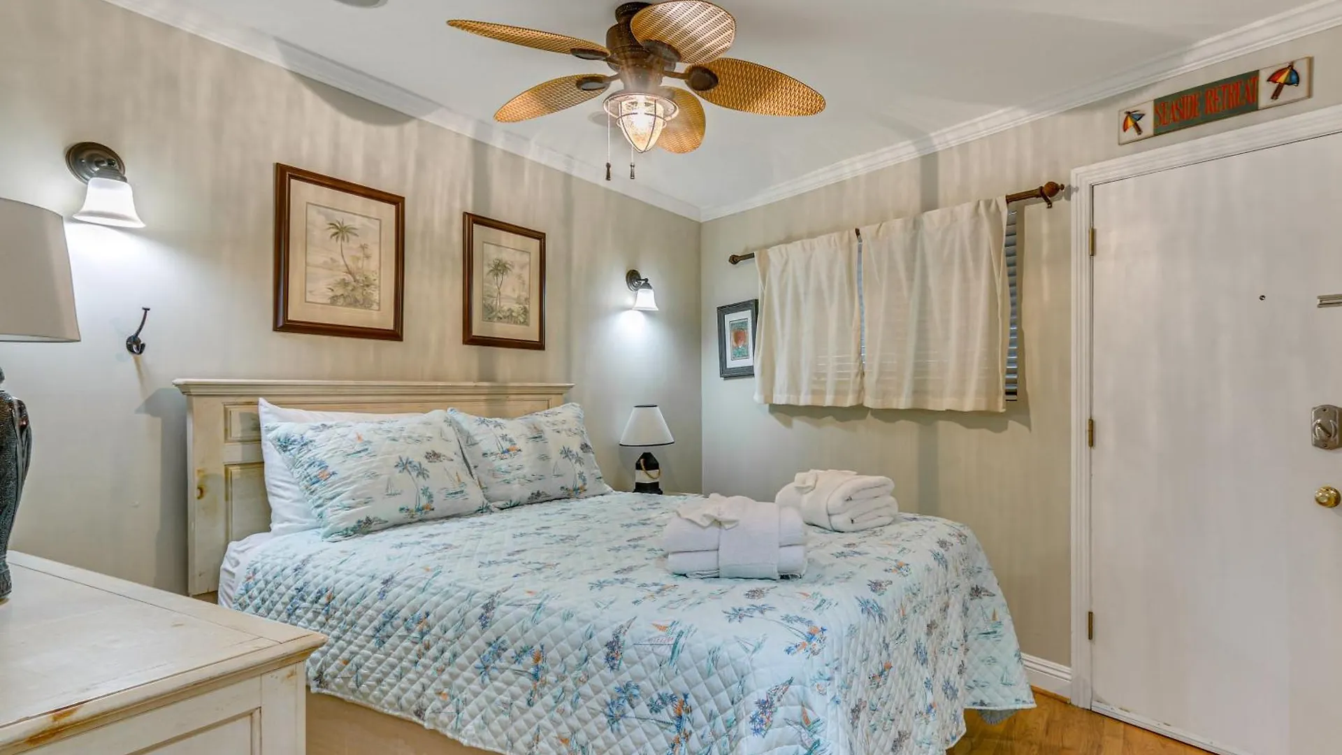 Hilton Head Gem Walk To Coligny Plaza And Beach! Hilton Head Island