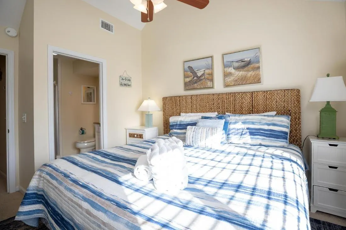 706 Tanglewood Villa *