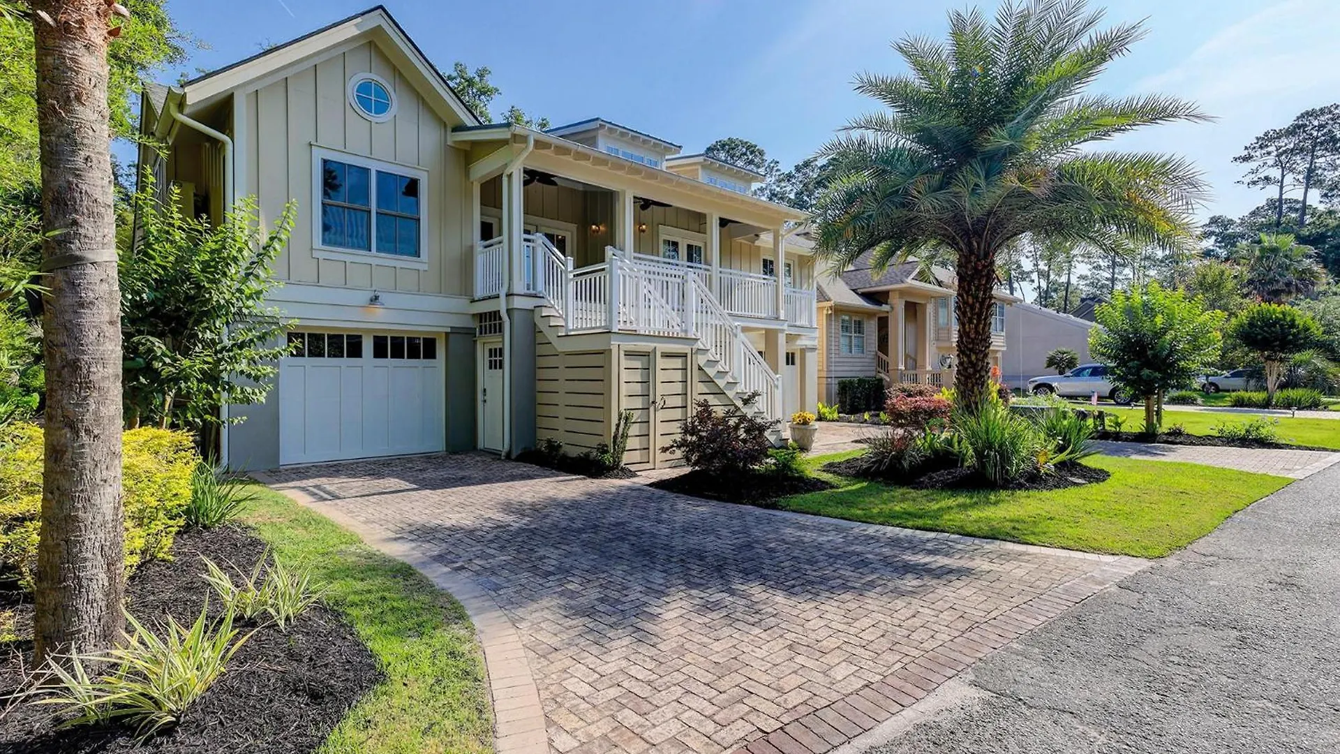 39 Oak Court