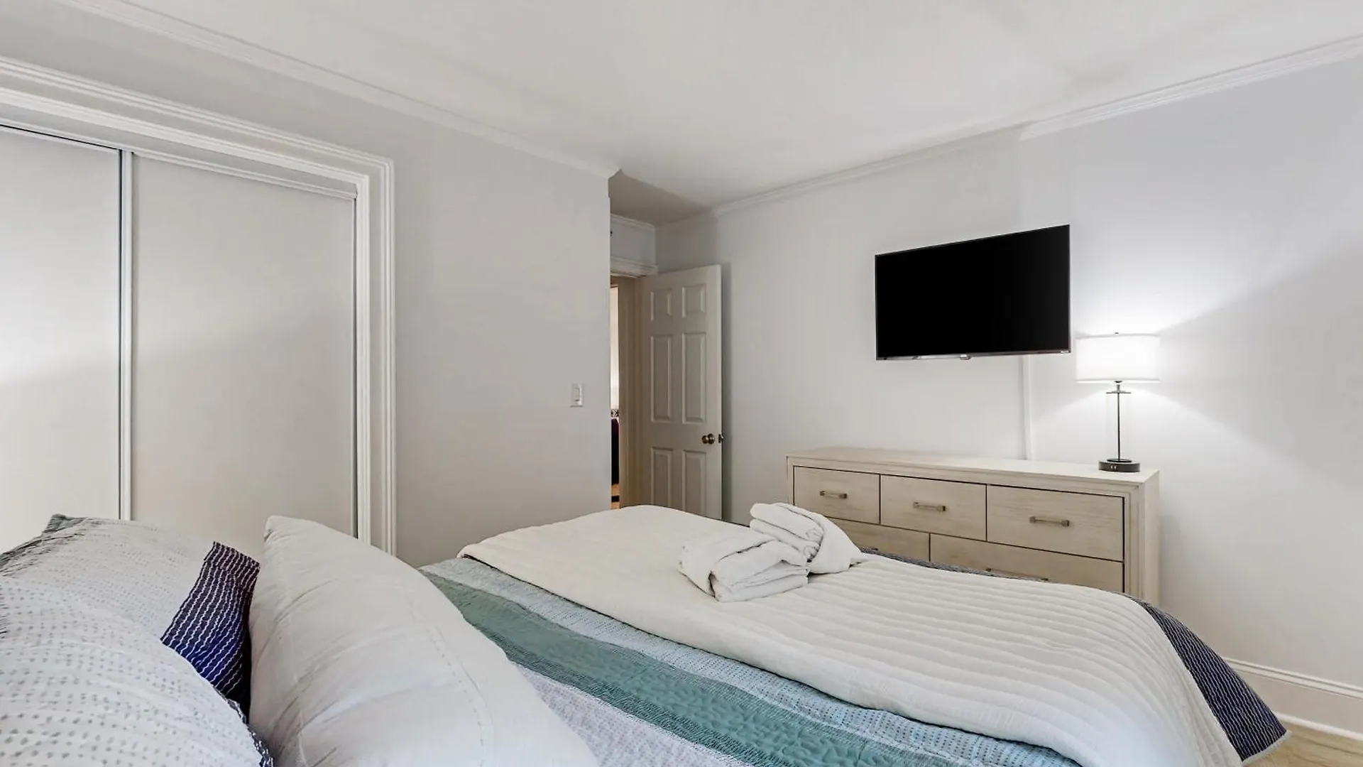 Apartman On Port Royal Sound 3227