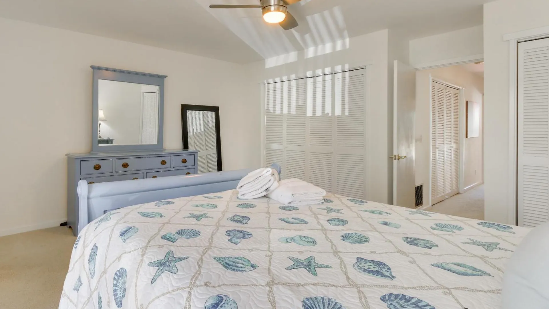 Shipyard With Golf Course Views And Access