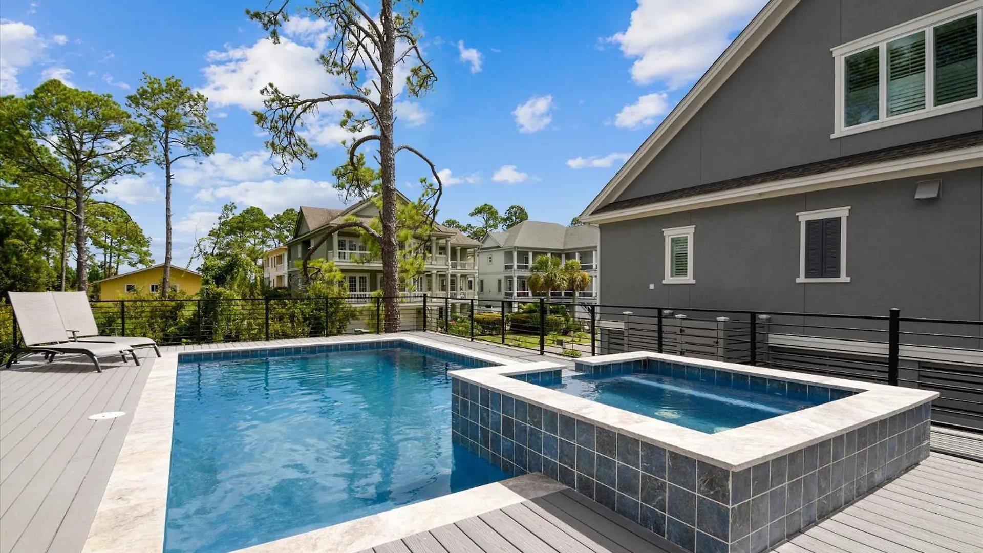 Holiday home 9 Sandy Trail- Close To Beach, Pool, Elevator, Game Room, Free Activities Included *