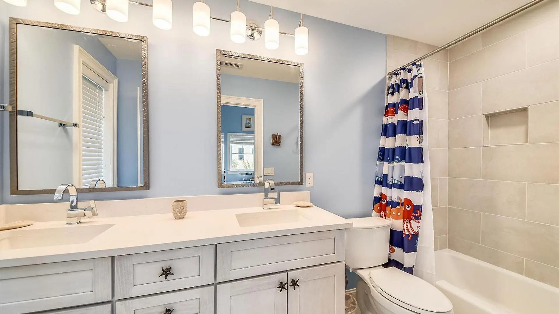 9 Sandy Trail- Close To Beach, Pool, Elevator, Game Room, Free Activities Included Holiday home