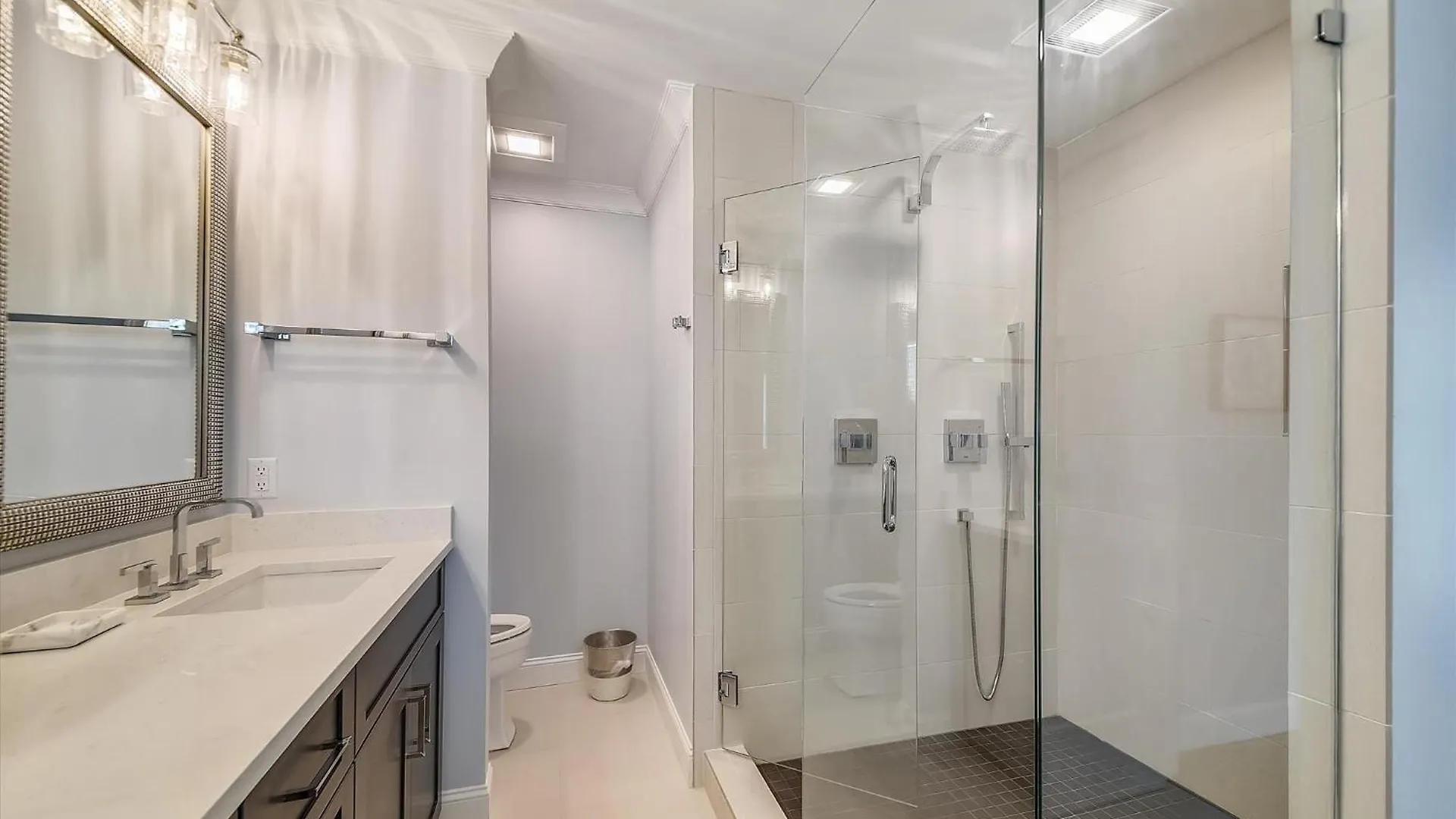 9 Sandy Trail- Close To Beach, Pool, Elevator, Game Room, Free Activities Included Hilton Head Island