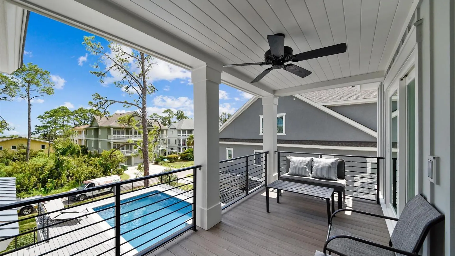 9 Sandy Trail- Close To Beach, Pool, Elevator, Game Room, Free Activities Included Holiday home