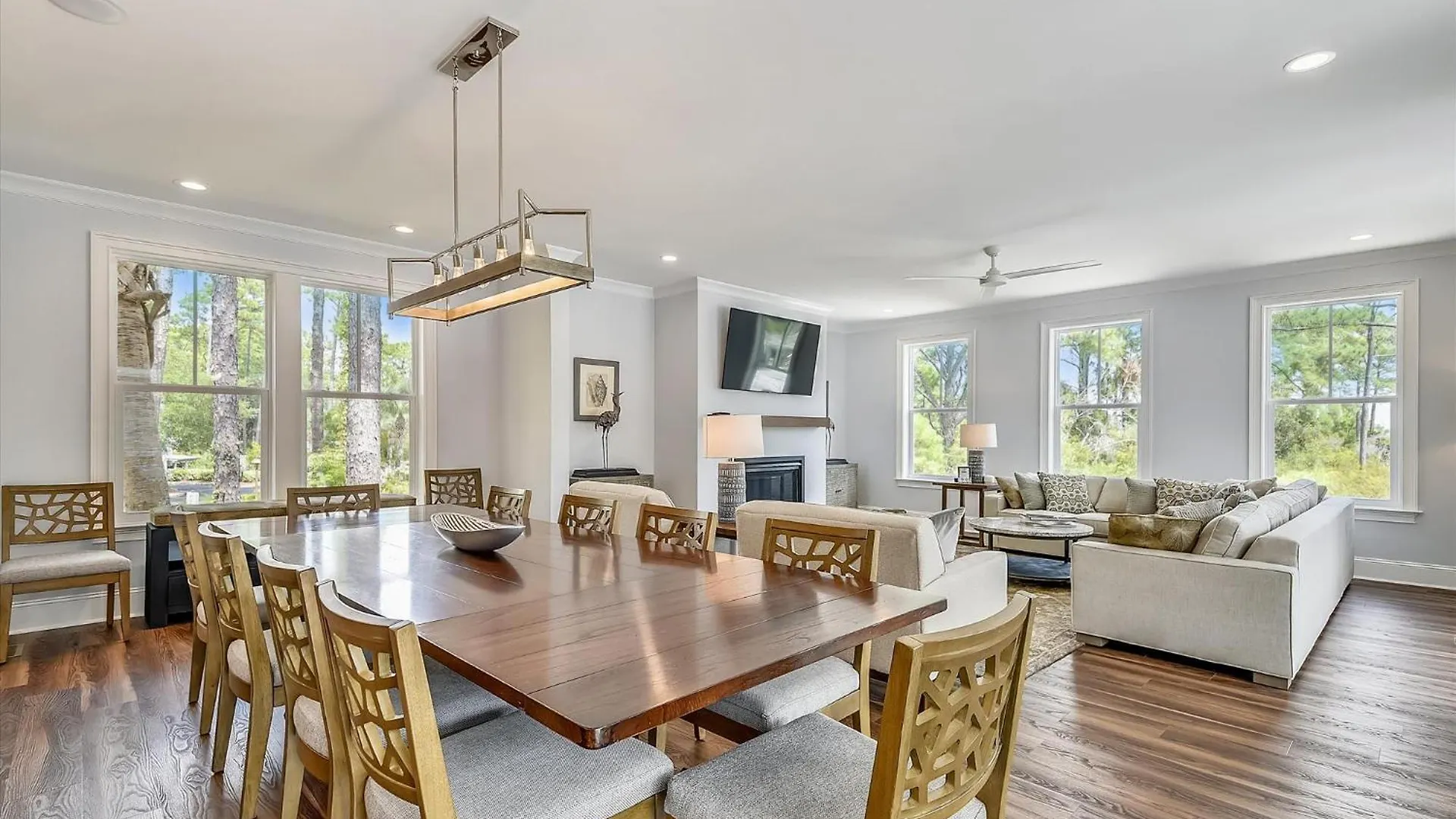 9 Sandy Trail- Close To Beach, Pool, Elevator, Game Room, Free Activities Included Holiday home Hilton Head Island