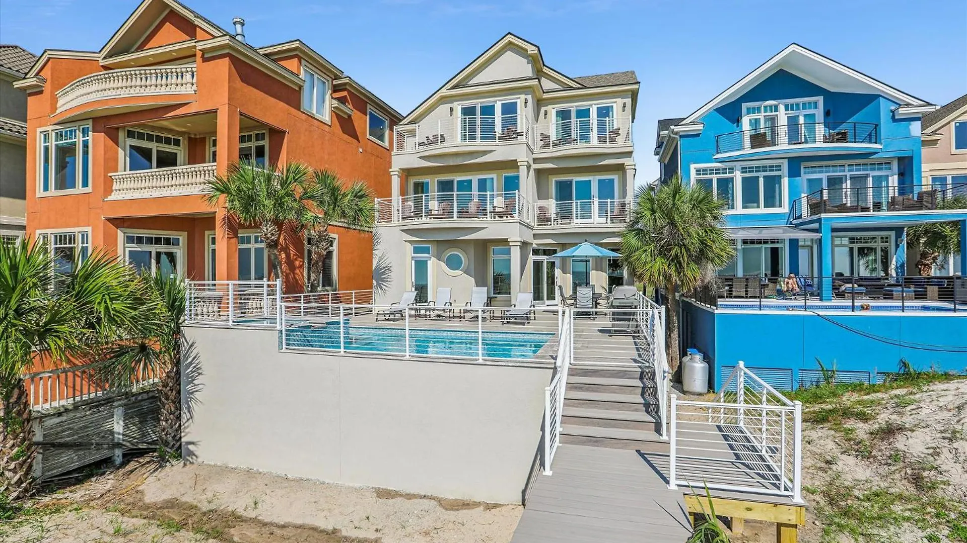 Holiday home 9 Singleton Place- Renovated, Oceanfront, Pool, Elevator, Free Activities Included Hilton Head Island