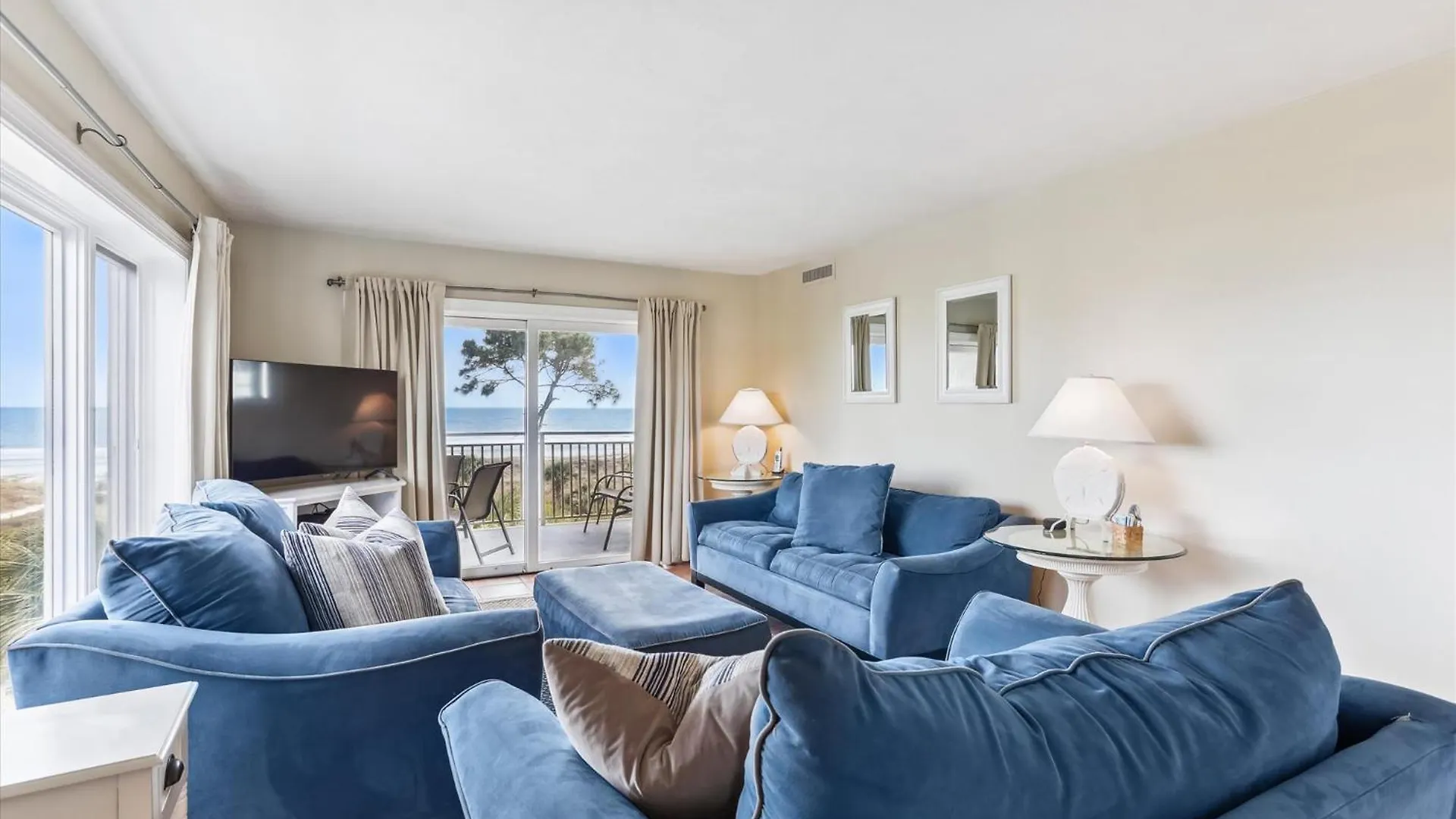 Holiday home 412 Shorewood Villas- Oceanfront Villa, Zero Entry Pool & Spa! Free Activities Included Hilton Head Island