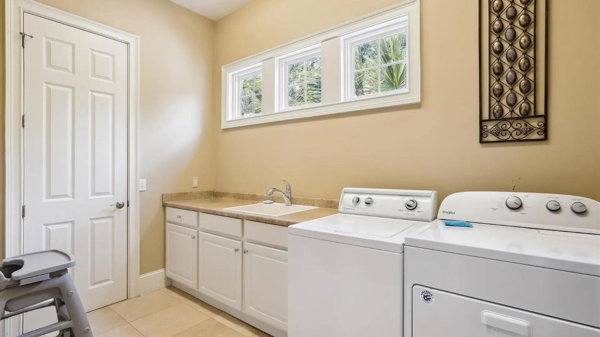 Holiday home 4 Surfwatch Way- Pet Friendly, Pool & Spa, Short Walk To Beach! Free Activities Included Hilton Head Island