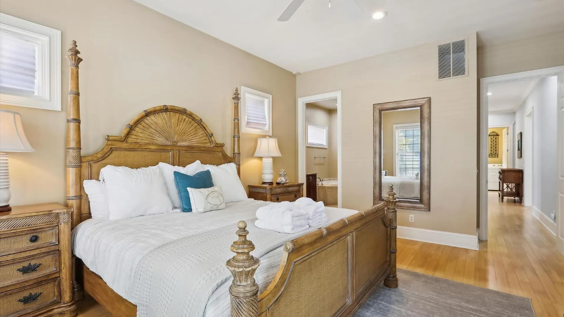 4 Surfwatch Way- Pet Friendly, Pool & Spa, Short Walk To Beach! Free Activities Included