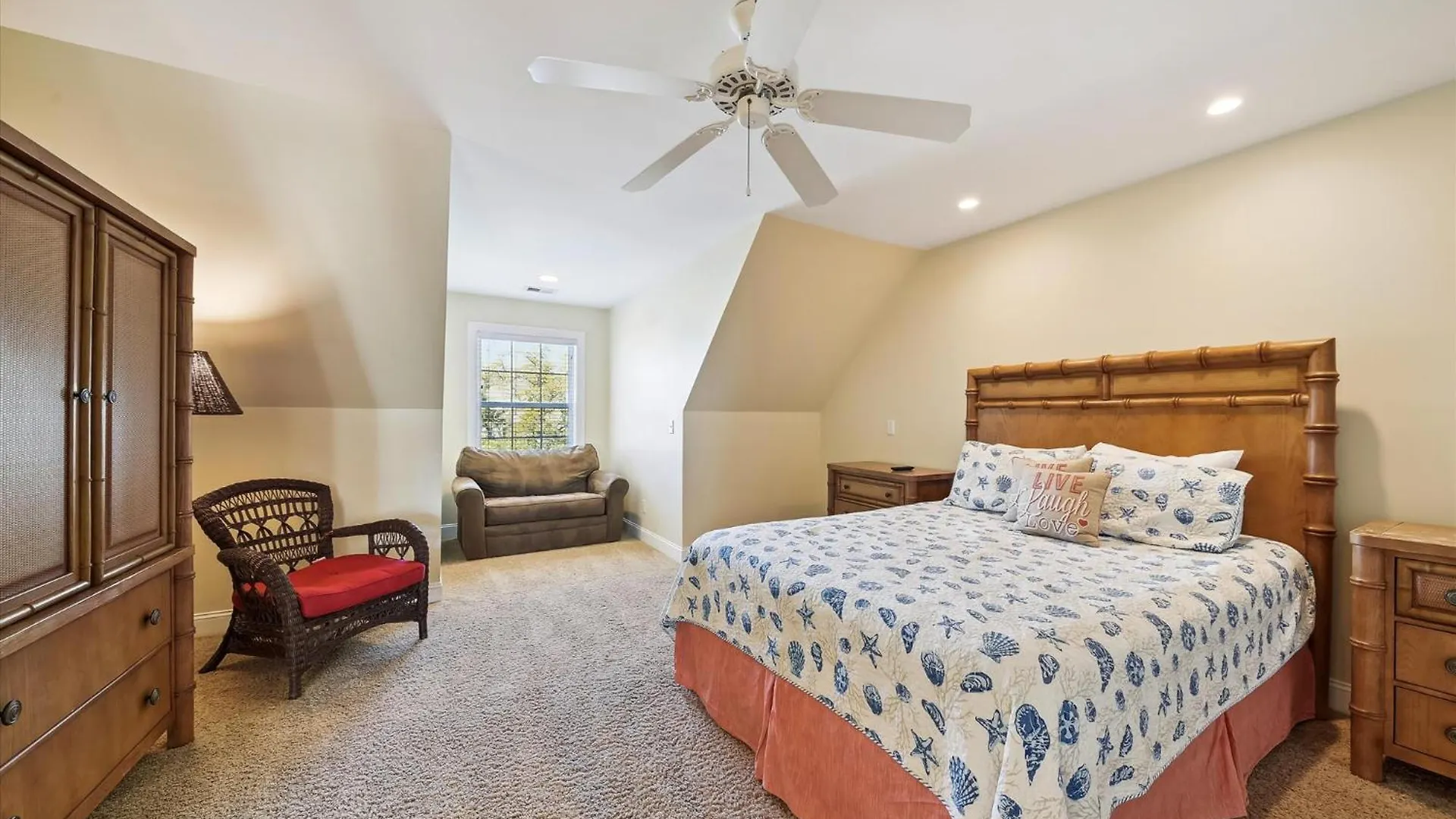 4 Sandy Trail- Short Walk To The Beach, Large Pool, Free Activities Included Hilton Head Island