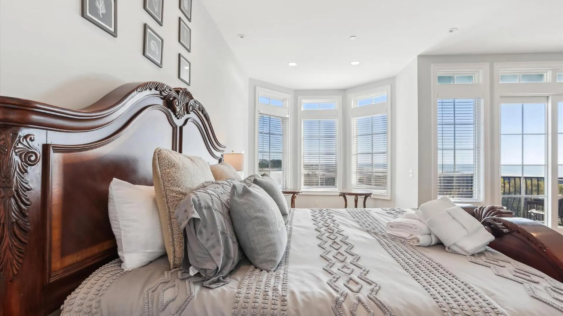 4 Collier Court- Oceanview, Private Pool, Elevator, Pet Friendly, Free Activities Included Hilton Head Island