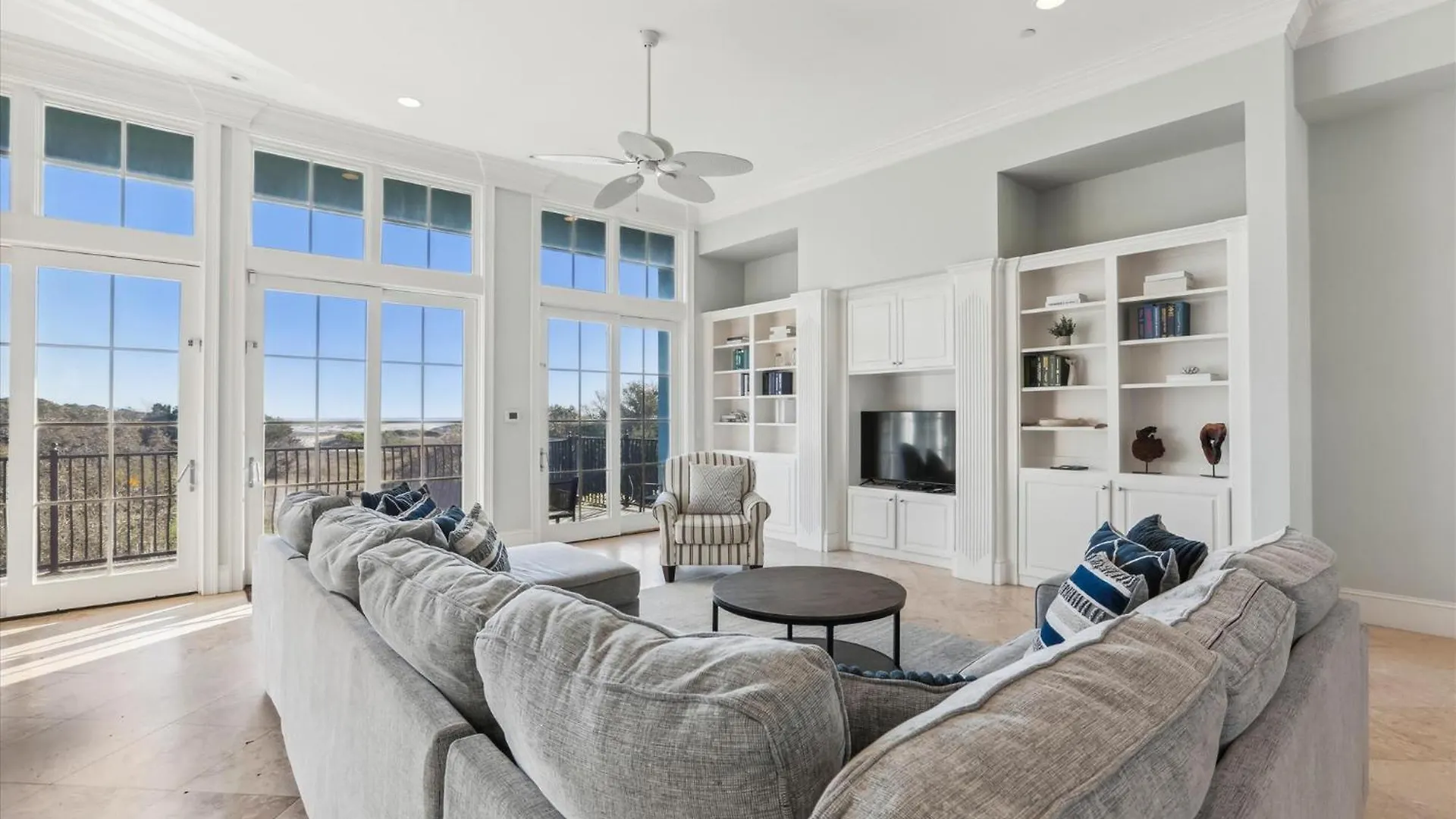 Holiday home 4 Collier Court- Oceanview, Private Pool, Elevator, Pet Friendly, Free Activities Included Hilton Head Island