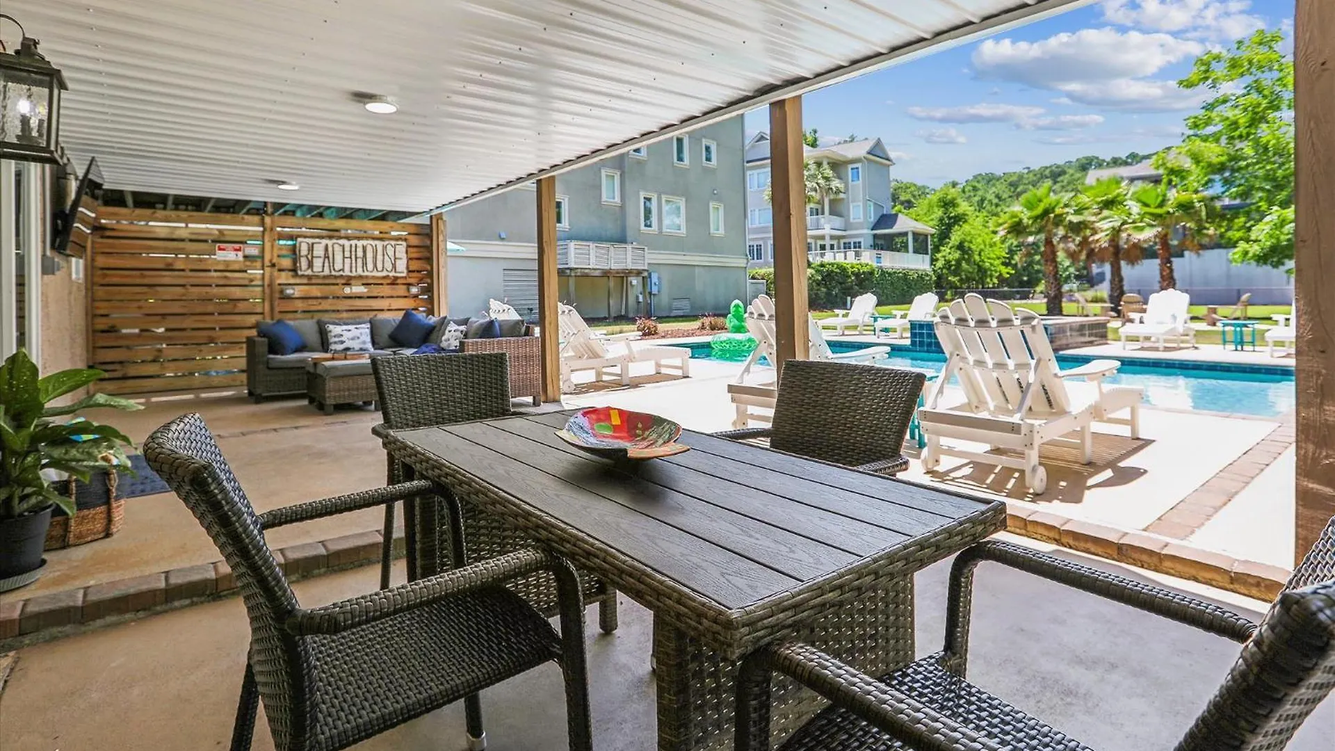 37 Bradley Circle- Private Pool, Short Walk To Beach, Great Location, Free Activities Included Holiday home *