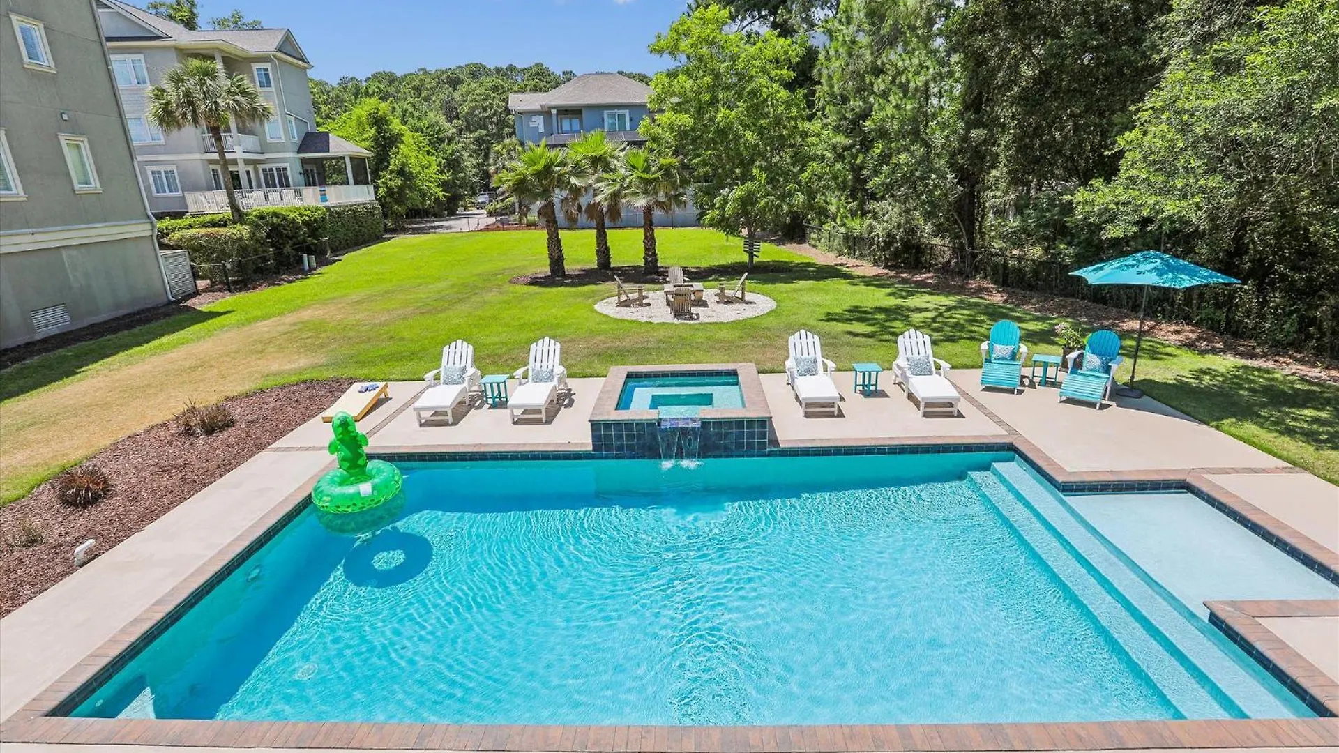 Holiday home 37 Bradley Circle- Private Pool, Short Walk To Beach, Great Location, Free Activities Included