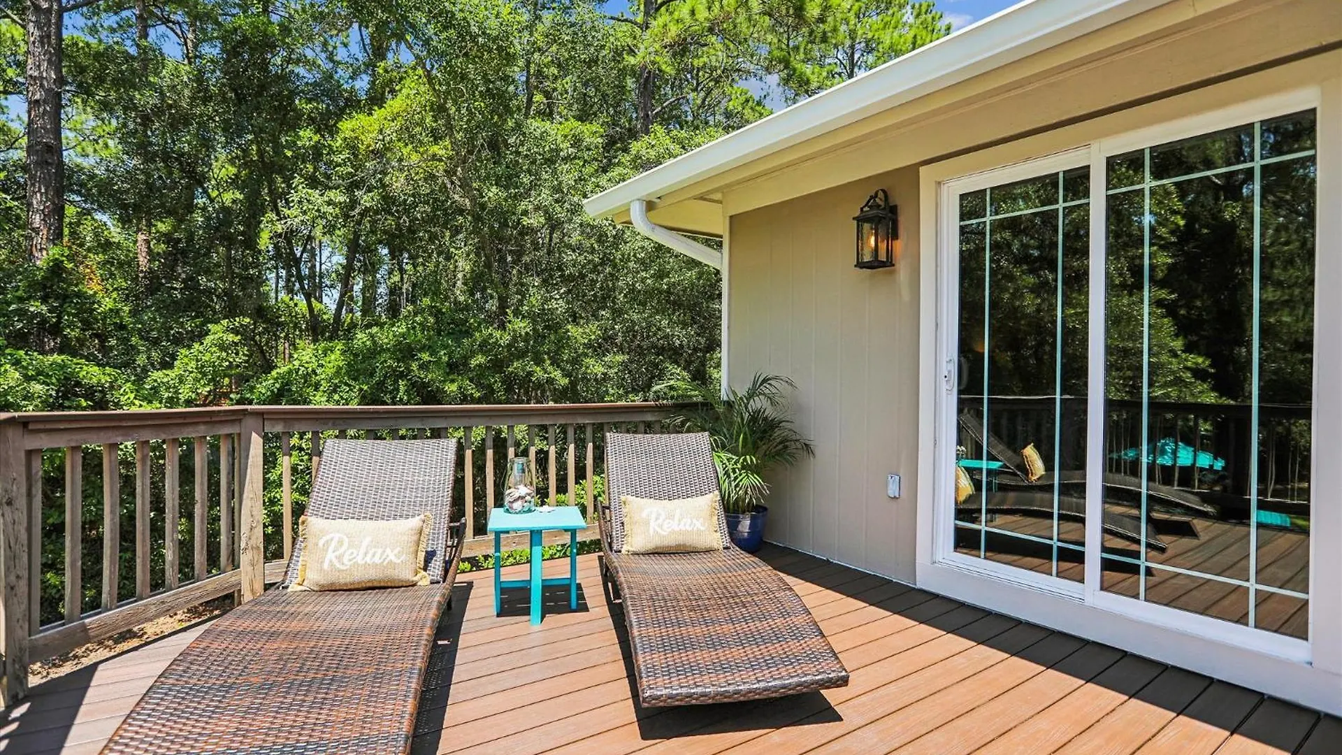 37 Bradley Circle- Private Pool, Short Walk To Beach, Great Location, Free Activities Included * Hilton Head Island