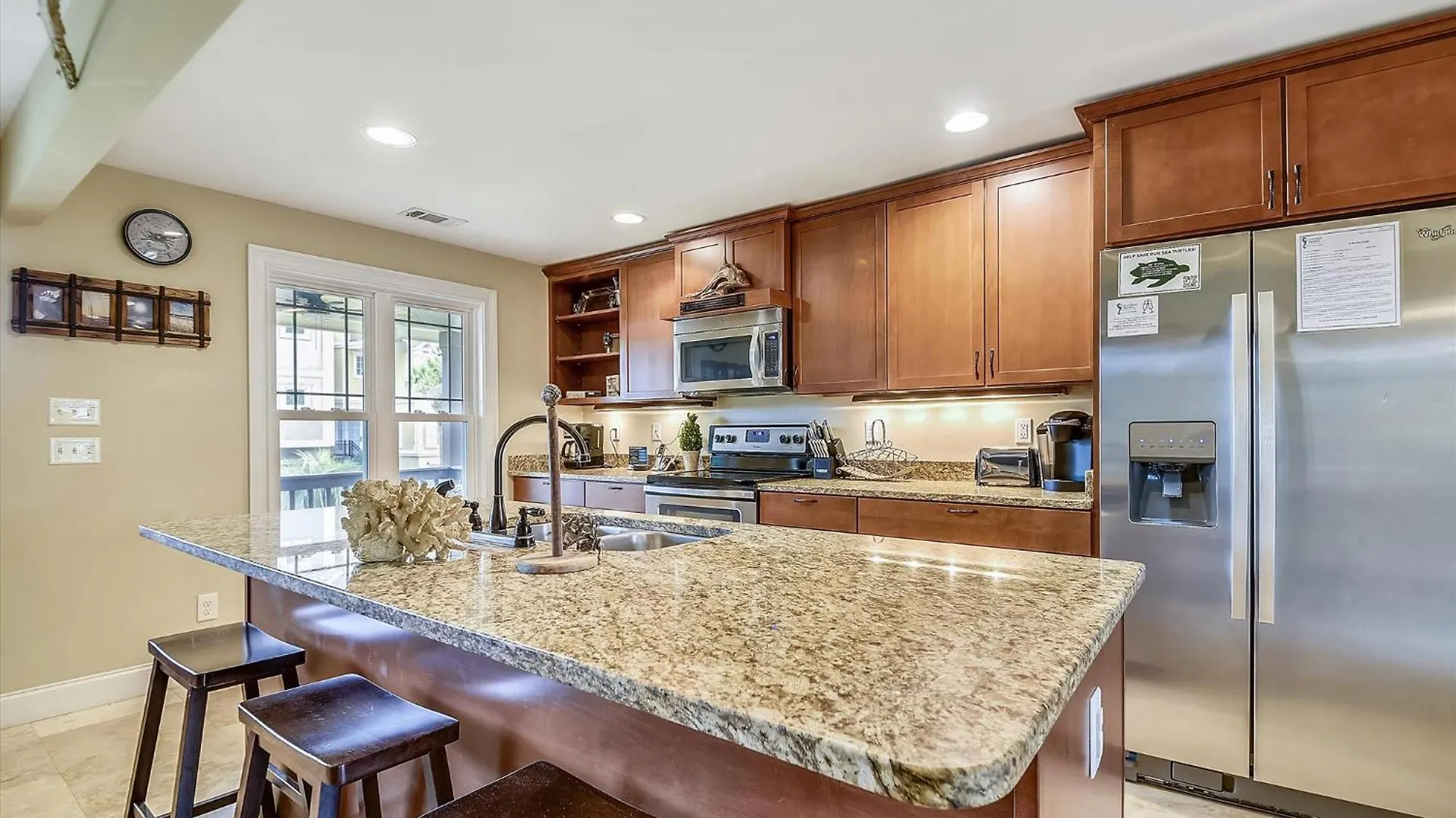 37 Bradley Circle- Private Pool, Short Walk To Beach, Great Location, Free Activities Included * Hilton Head Island