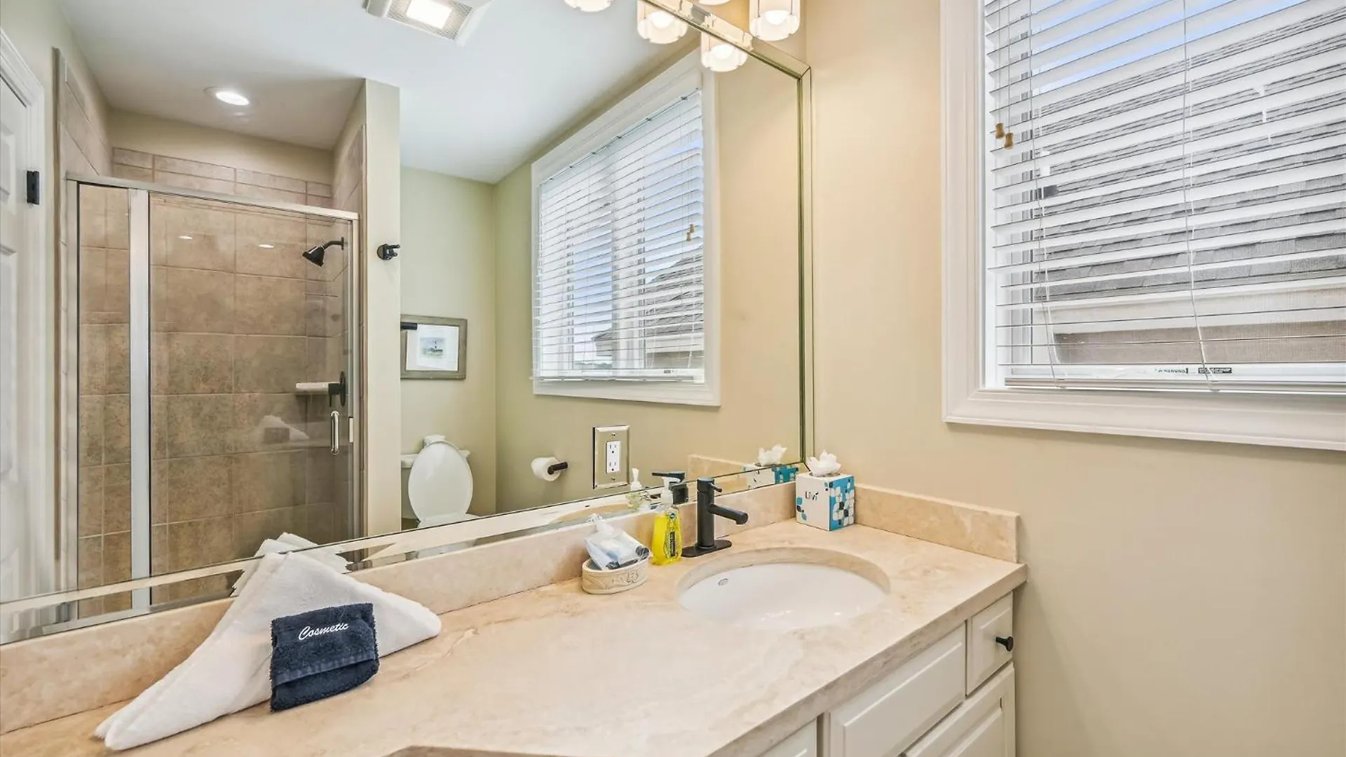 4 Collier Rd- Oceanfront, Private Pool, Elevator, Free Activities Included 度假居 *