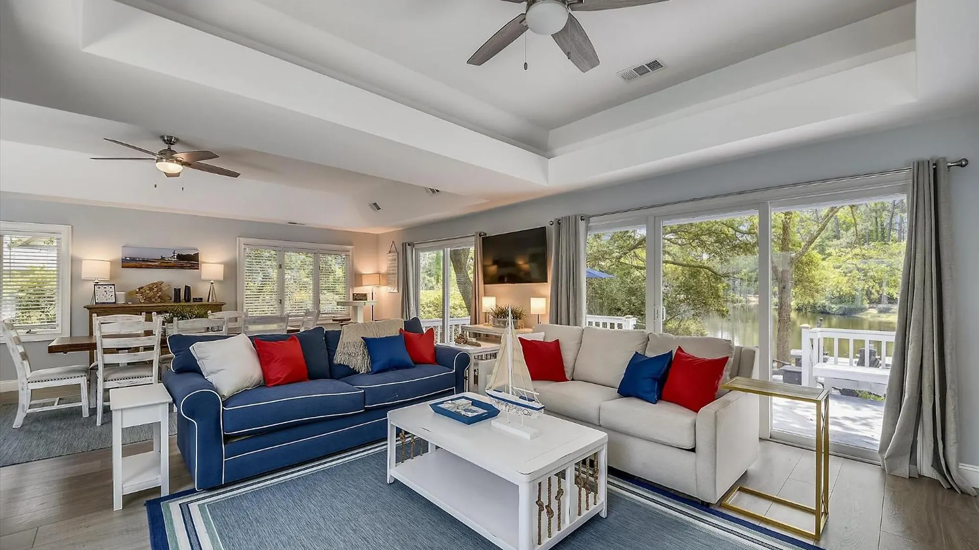 35 Full Sweep- Ideal Layout, Pool, Lagoon View, Game Room, Free Activities Included Hilton Head Island