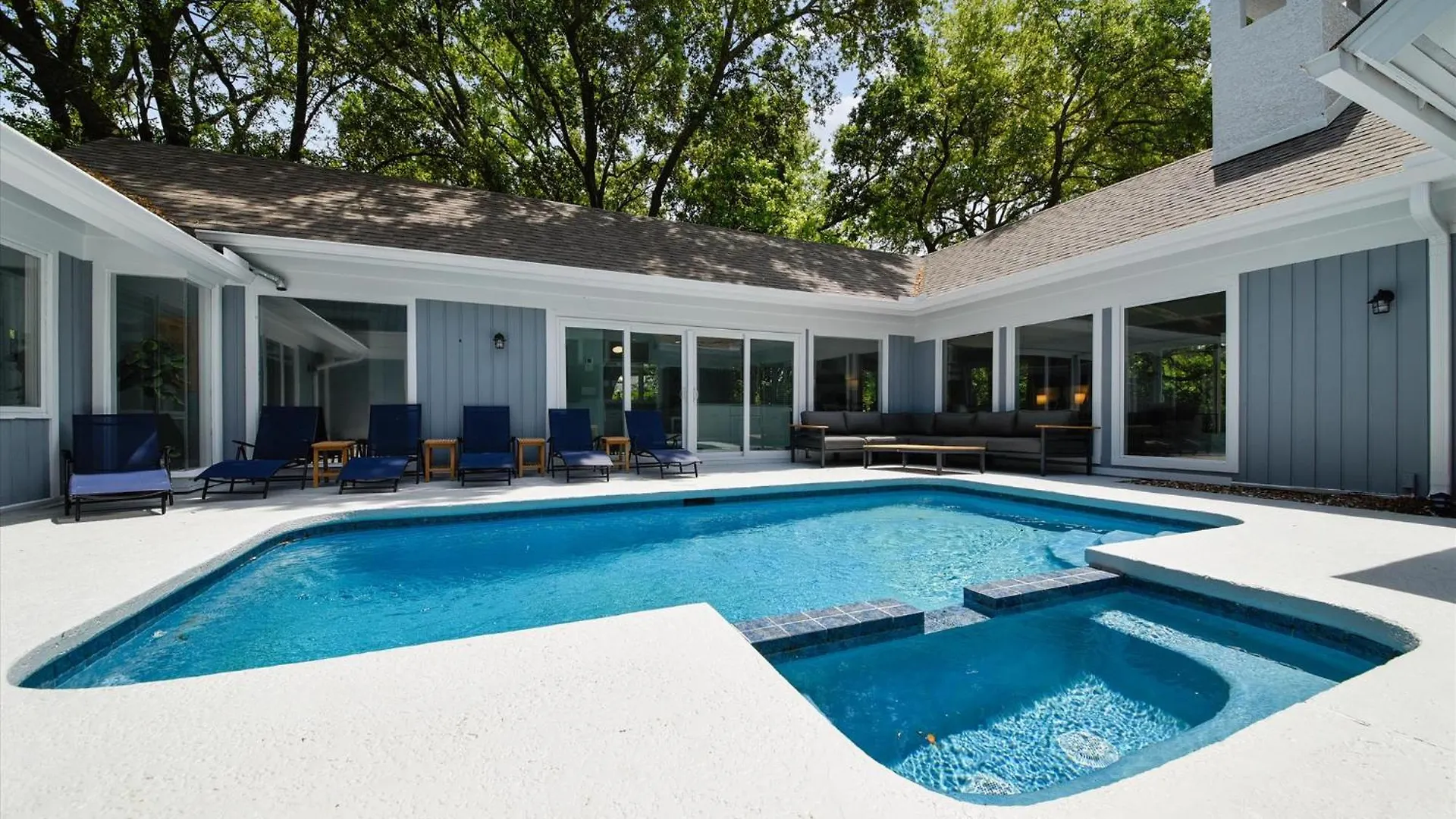 35 Full Sweep- Ideal Layout, Pool, Lagoon View, Game Room, Free Activities Included