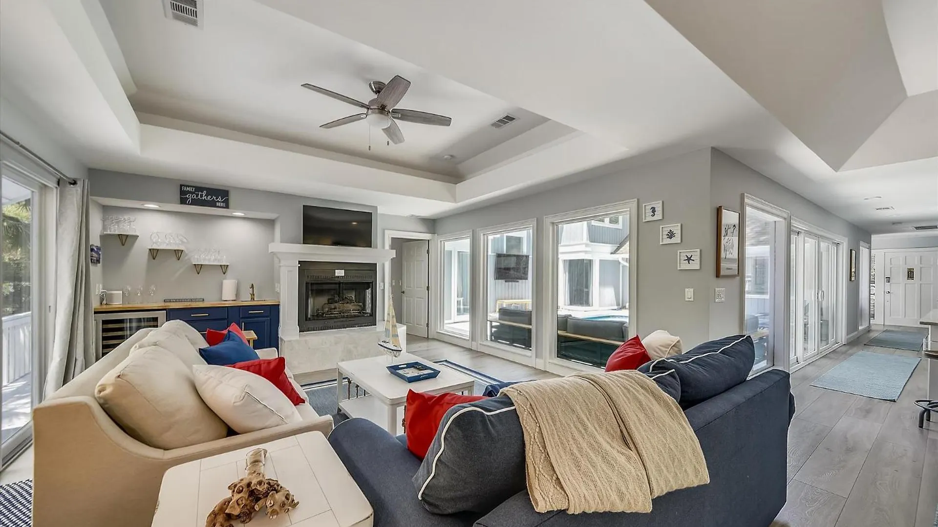 35 Full Sweep- Ideal Layout, Pool, Lagoon View, Game Room, Free Activities Included Holiday home