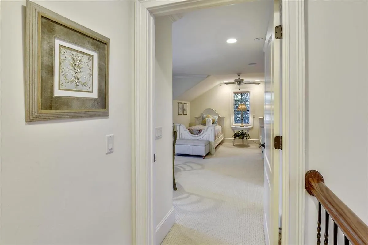 32 Corine Lane- Close To The Beach, Seasonal Shuttle, Free Activities Included Holiday home *