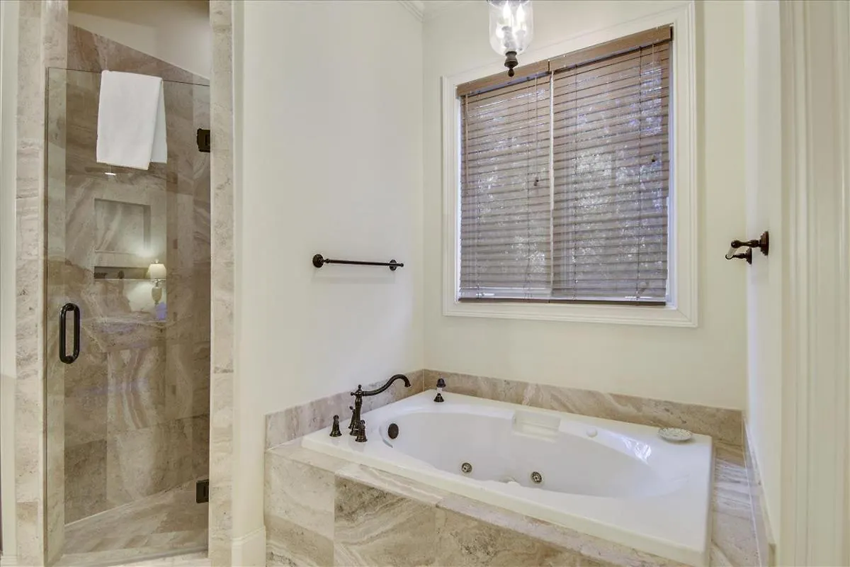 Holiday home 32 Corine Lane- Close To The Beach, Seasonal Shuttle, Free Activities Included Hilton Head Island