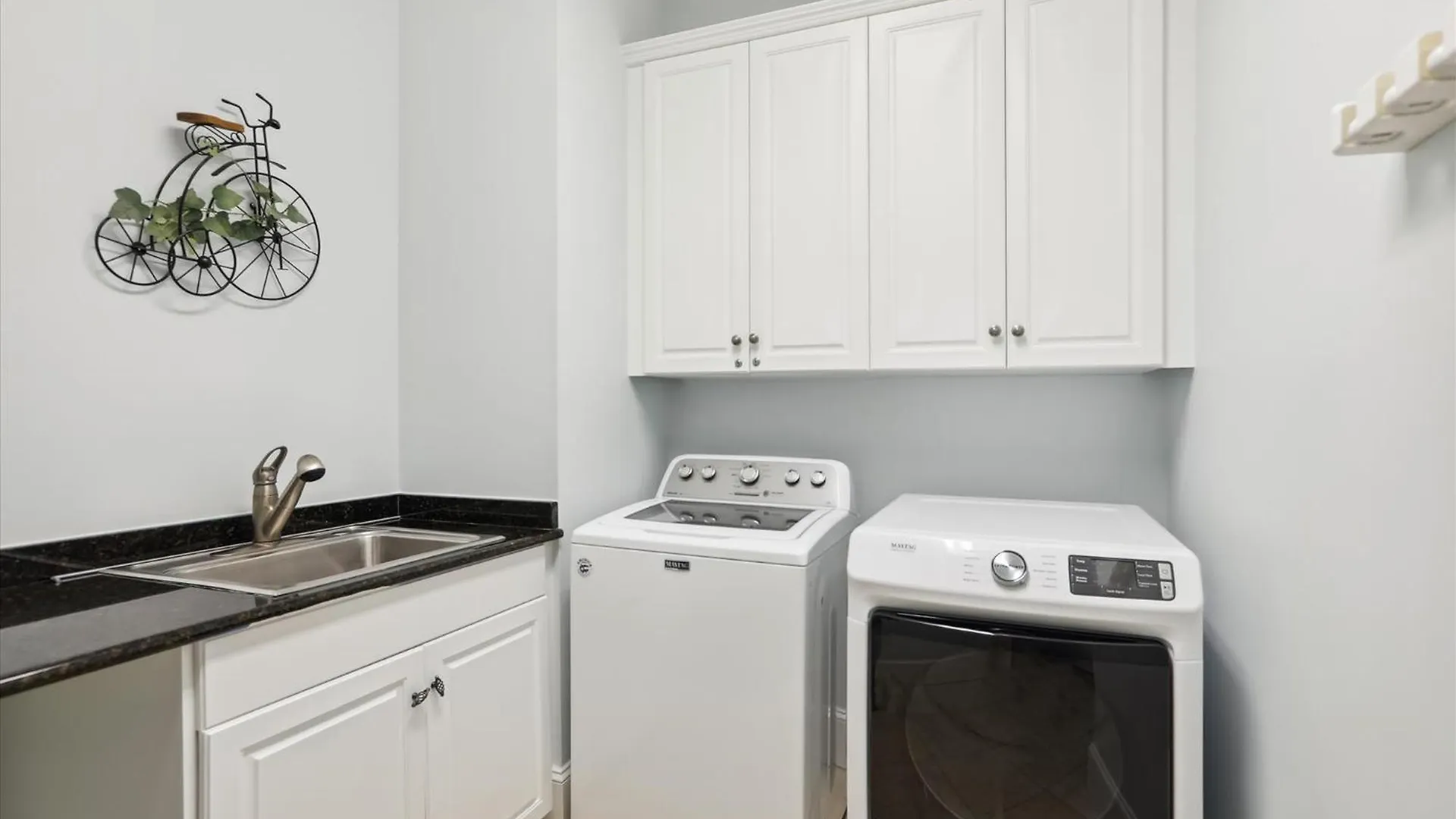 3 Surfwatch Way- Private Pool & Hot Tub, Short Walk To Beach, Free Activities Included Holiday home Hilton Head Island
