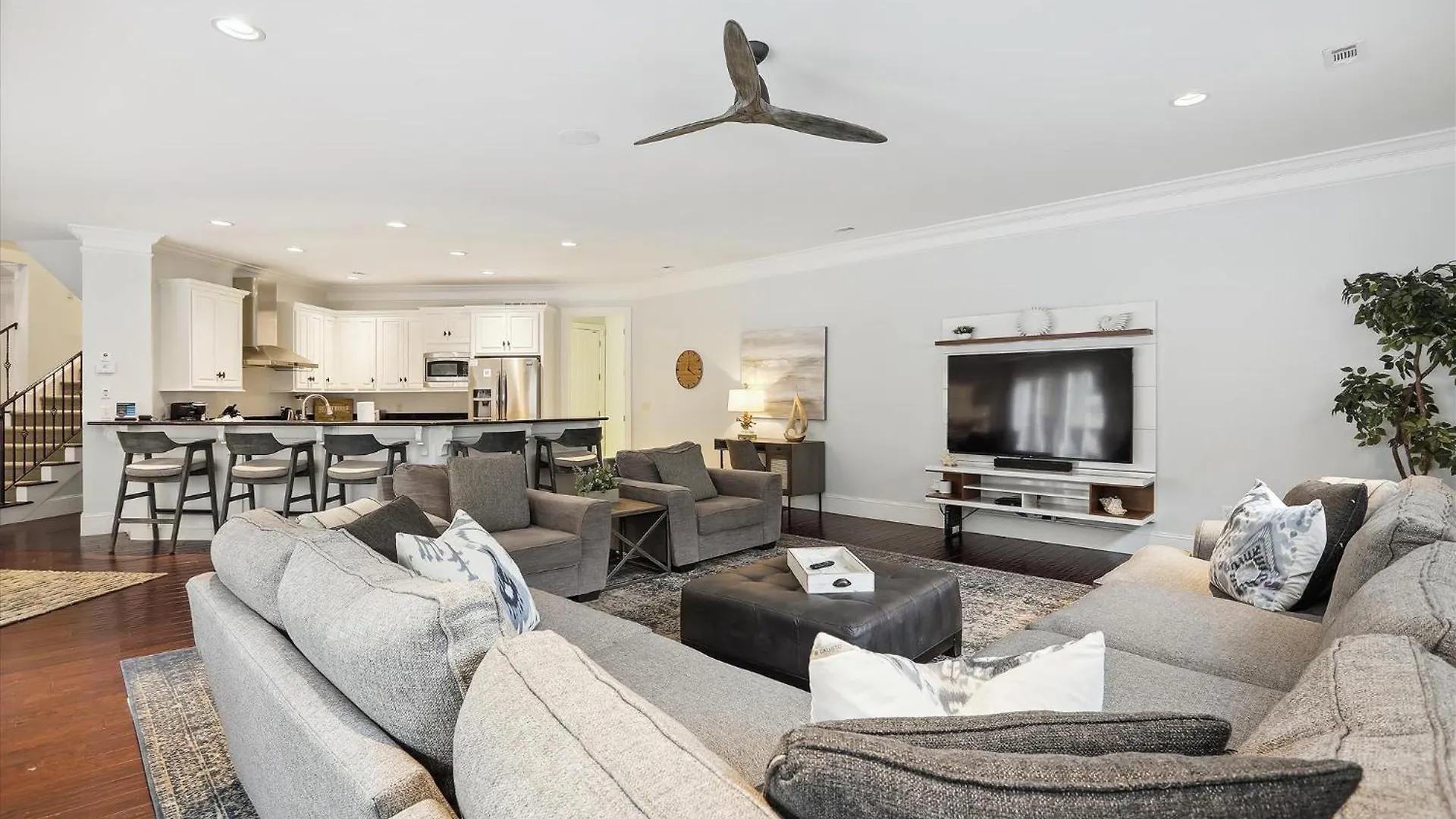 3 Surfwatch Way- Private Pool & Hot Tub, Short Walk To Beach, Free Activities Included