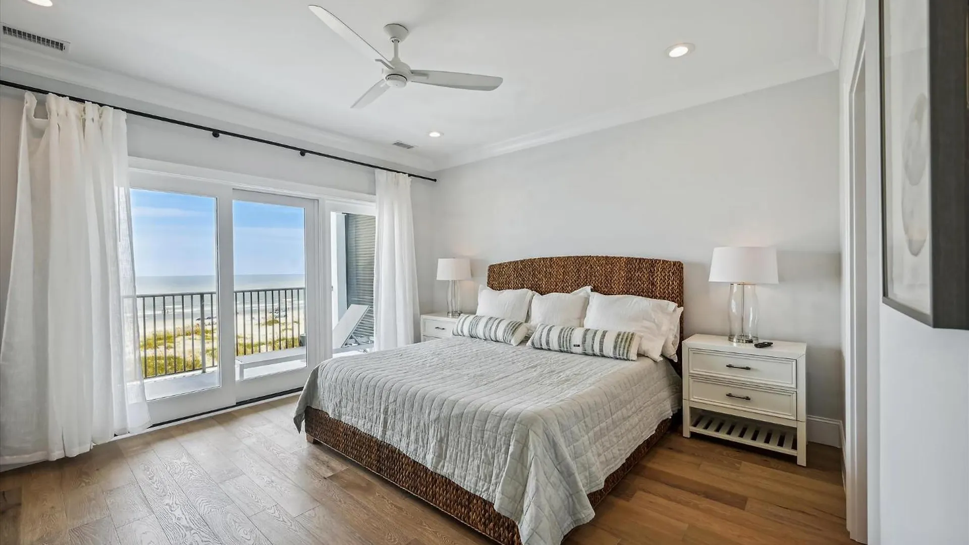 Holiday home 3 Singleton - Oceanfront Estate, Private Pool, Elevator, Free Activities Included Hilton Head Island