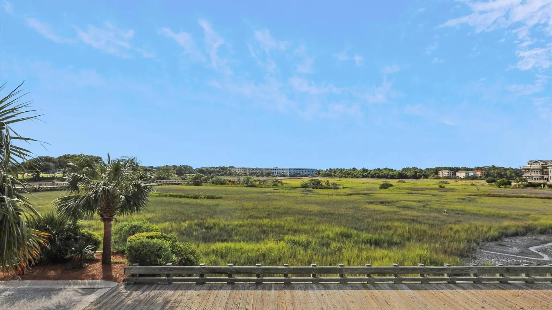 21 Singleton Beach- Oceanfront, Pool, Private Access! Free Activities Included Hilton Head Island