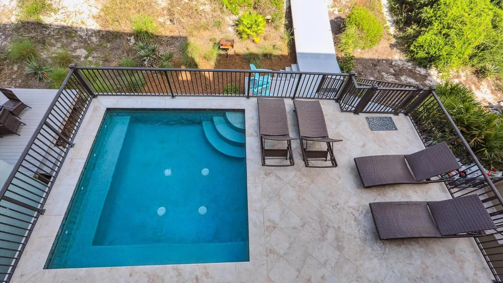 21 Singleton Beach- Oceanfront, Pool, Private Access! Free Activities Included Hilton Head Island