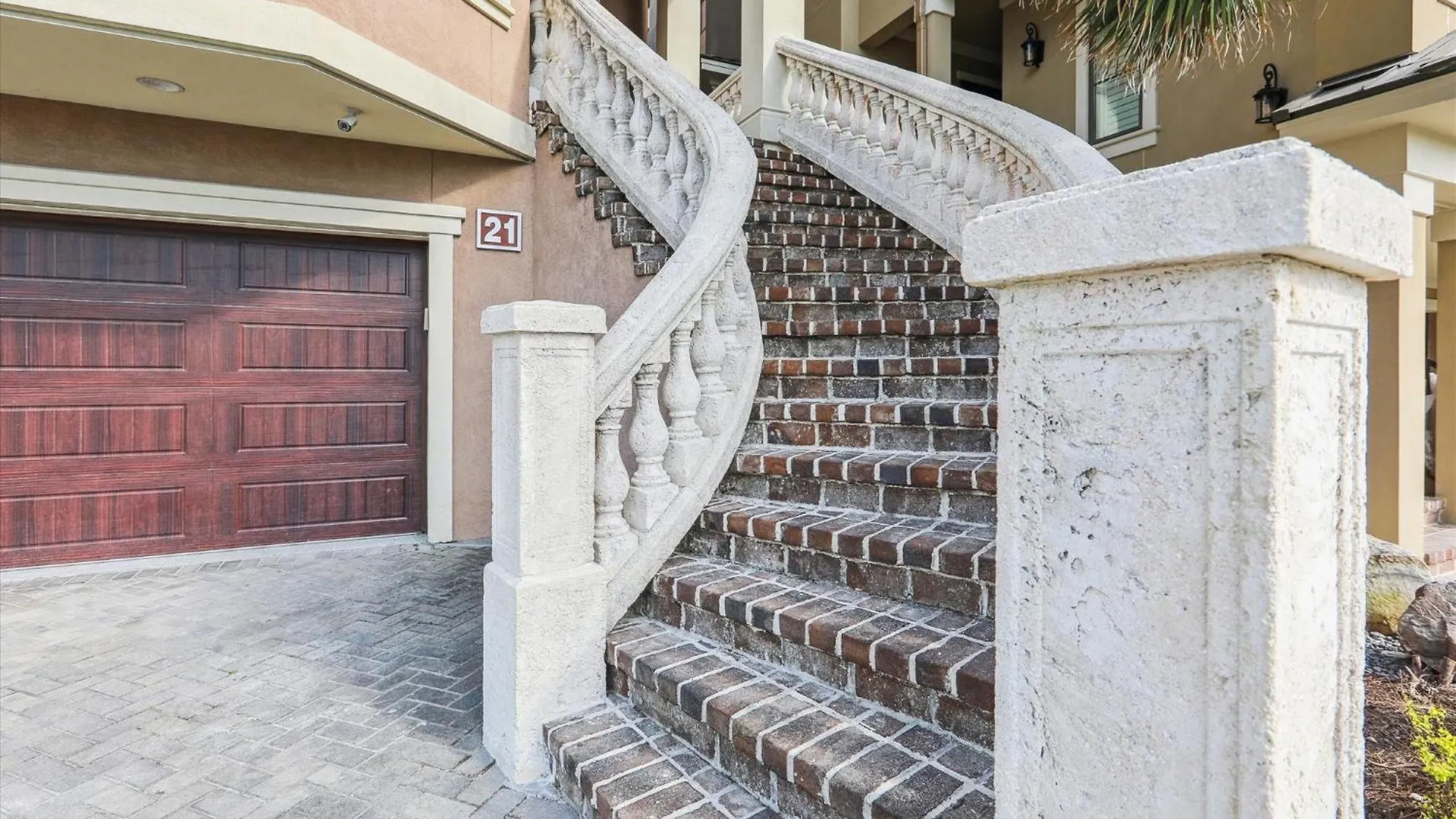 21 Singleton Beach- Oceanfront, Pool, Private Access! Free Activities Included Holiday home Hilton Head Island