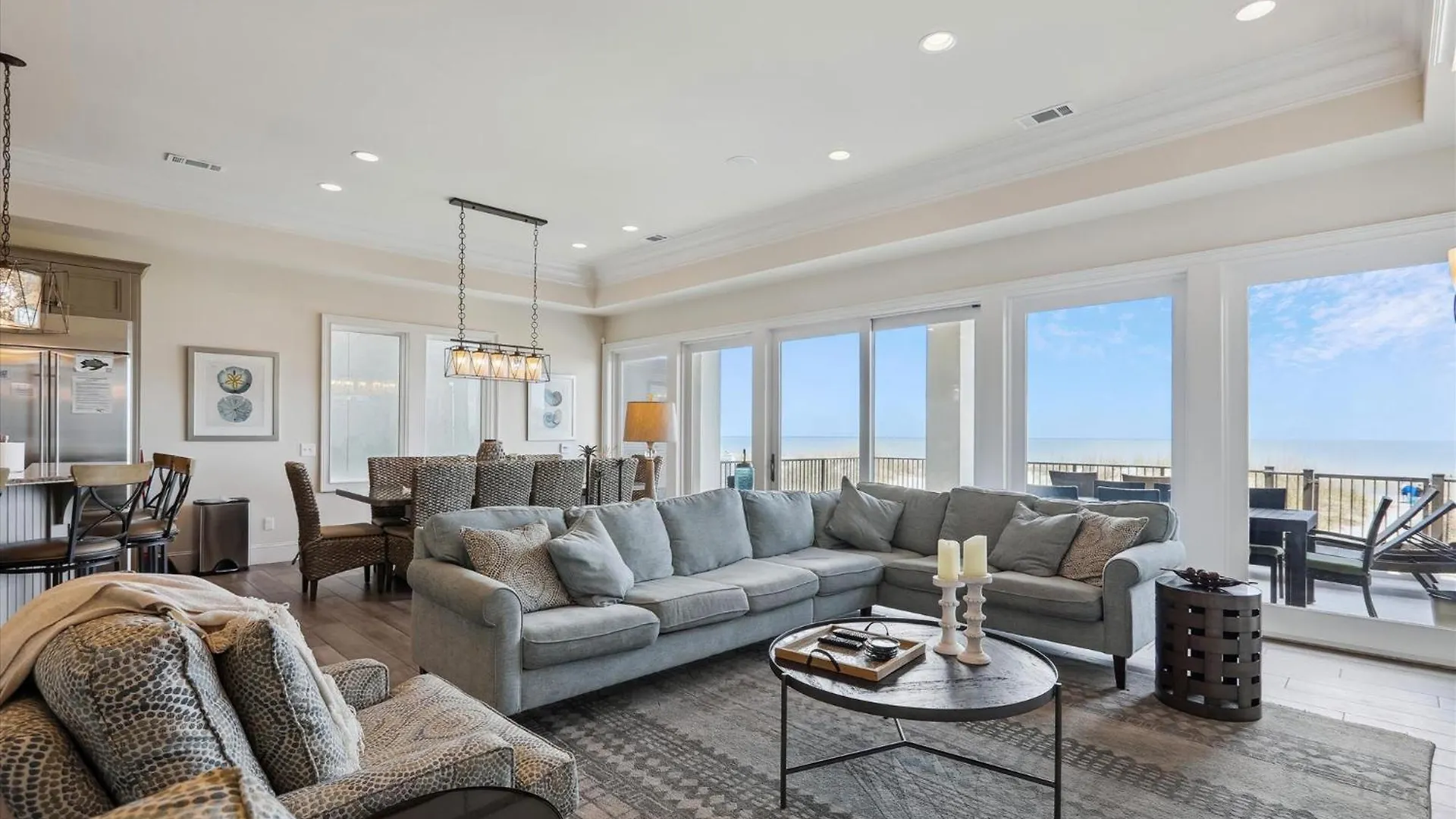 Holiday home 21 Singleton Beach- Oceanfront, Pool, Private Access! Free Activities Included Hilton Head Island