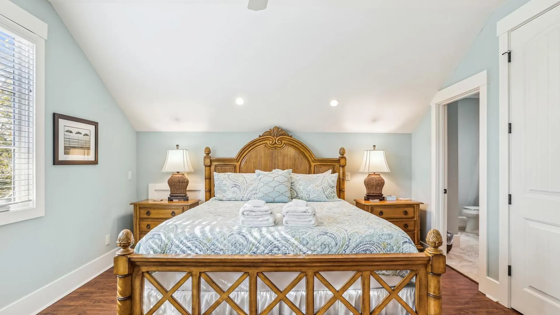 27 Corine Lane- Near Ocean With Pool, Seasonal Shuttle! Free Activities Included Hilton Head Island