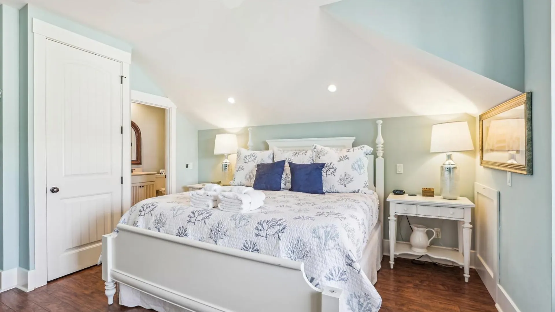 Holiday home 27 Corine Lane- Near Ocean With Pool, Seasonal Shuttle! Free Activities Included